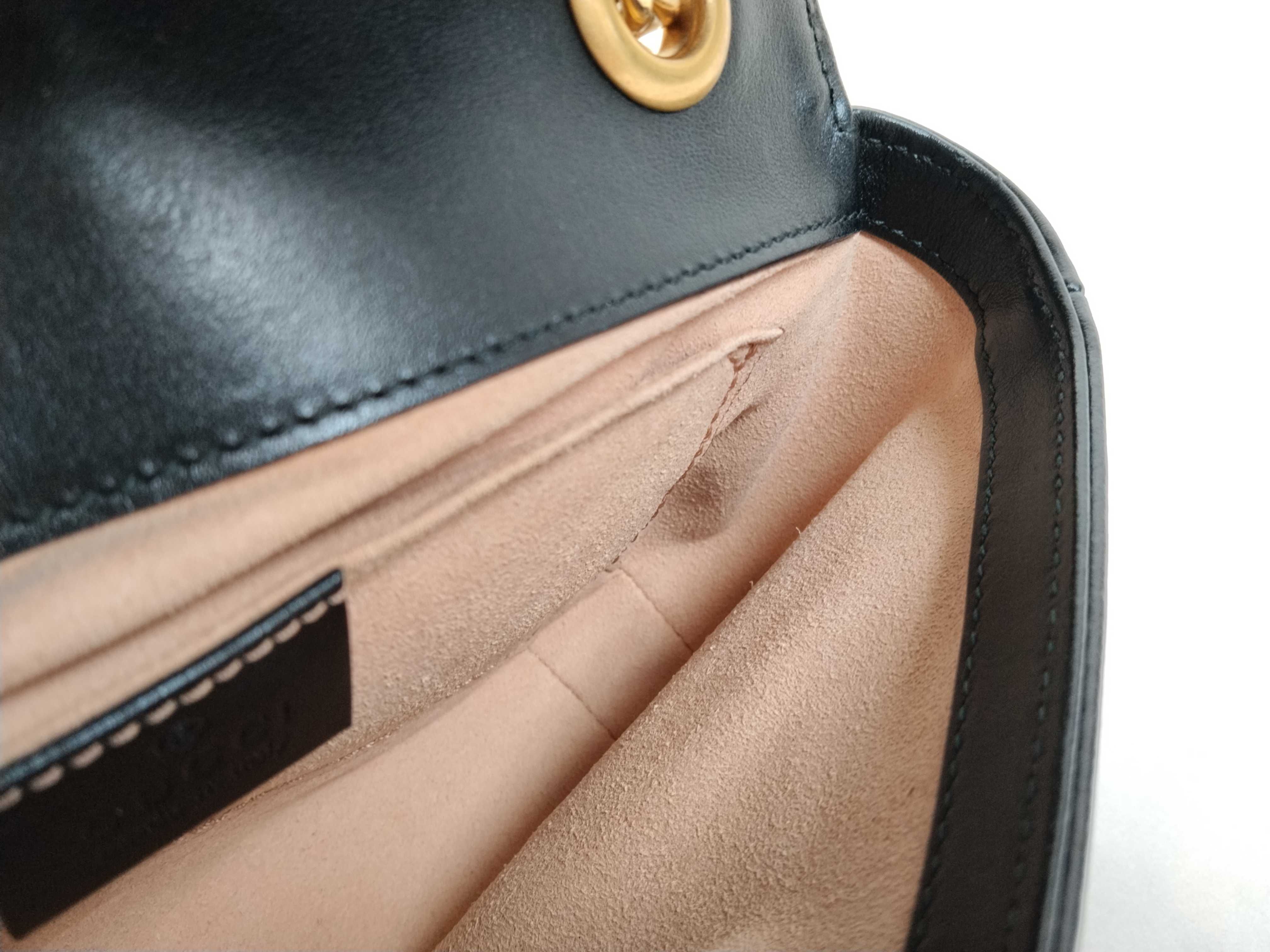 Marmont 22 Gold Retro Double G Embossed Leather Chain Flap Bag Shoulder & Crossbody Bag — view 10