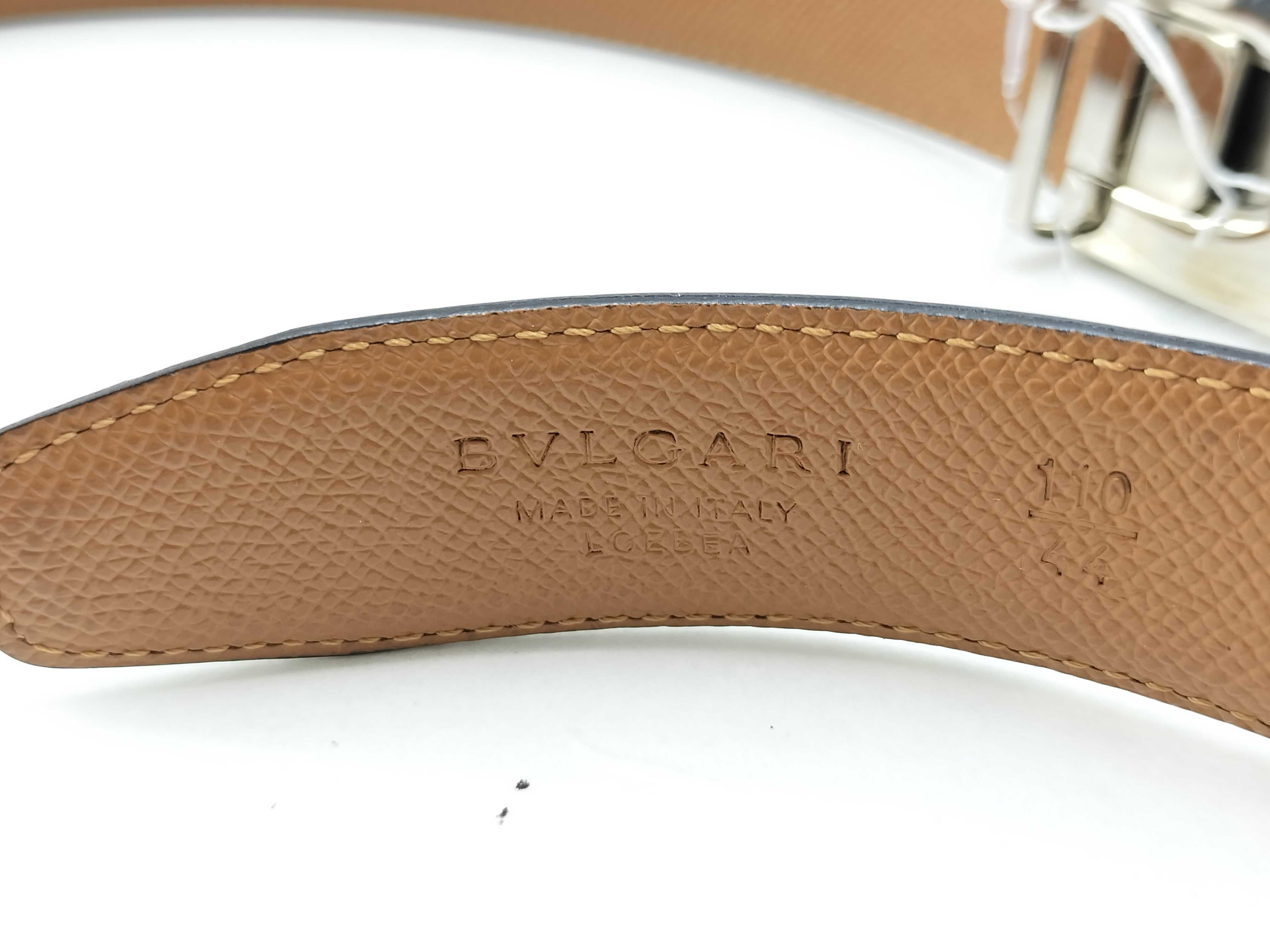 logo leather belt. Includes box, dust bags x2, booklets x2. — view 6
