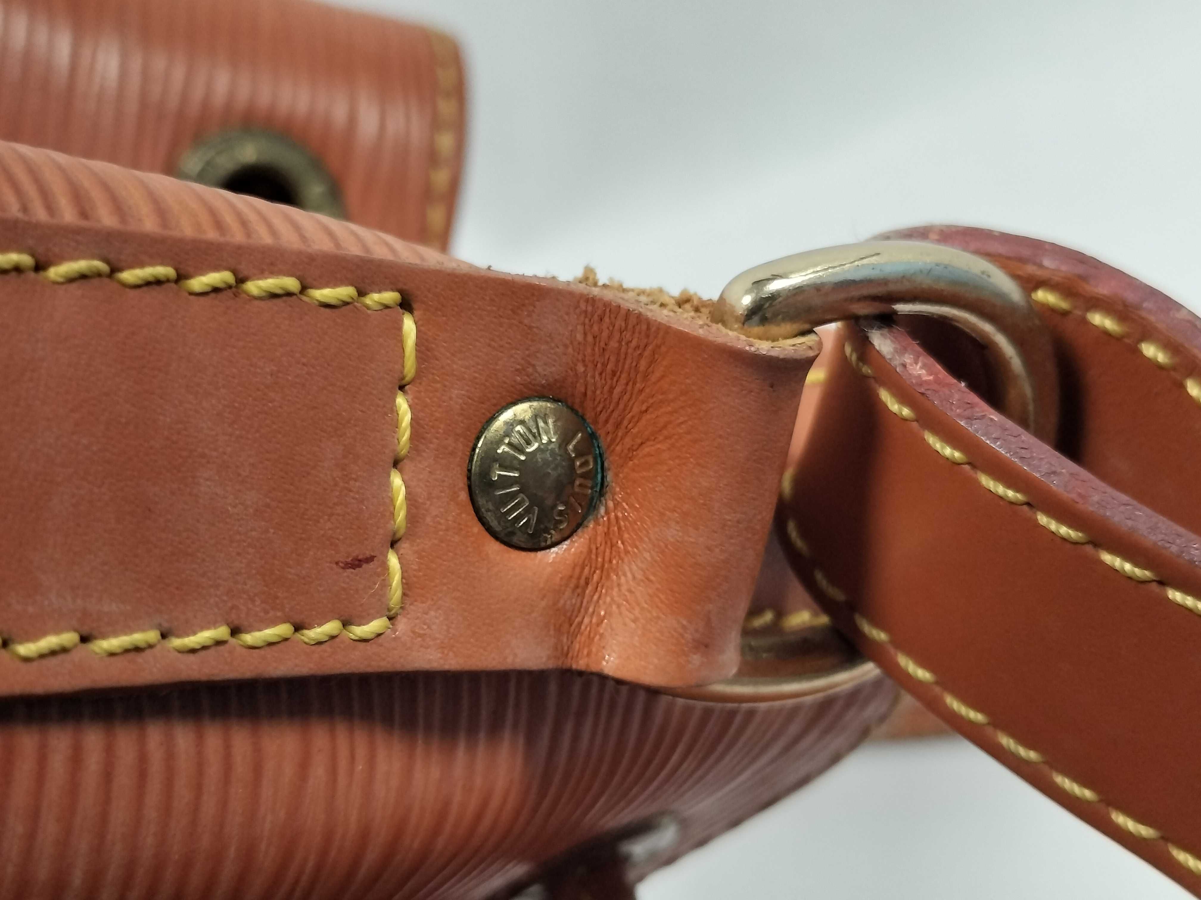 Epi Leather Petit Noé M44108 Shoulder Bag — view 5