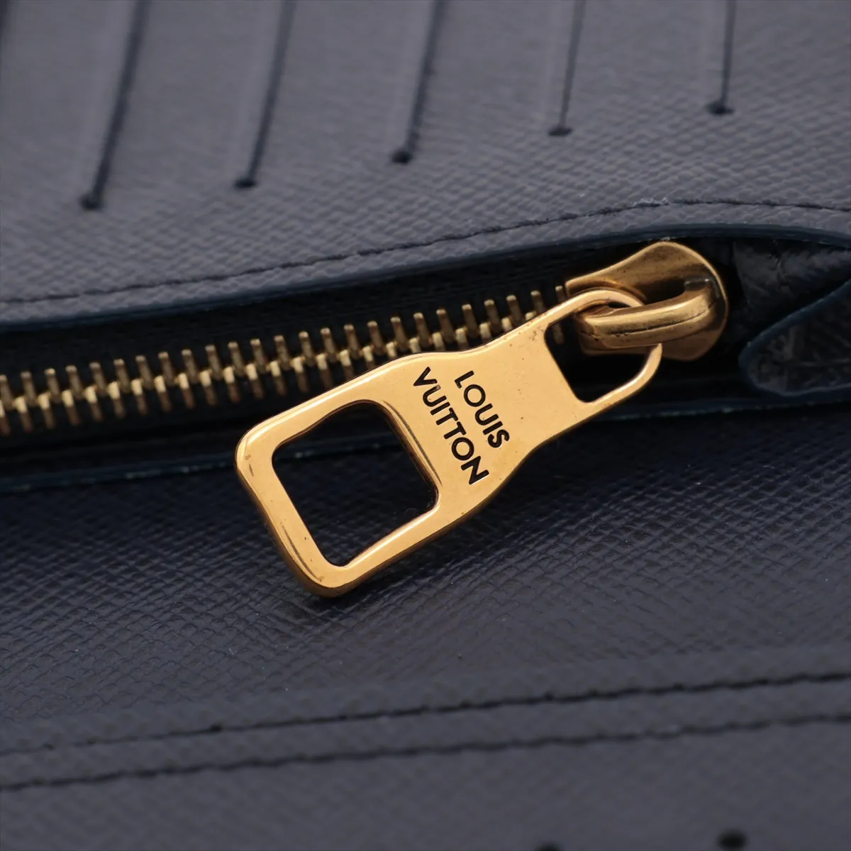 Monogram Idylle Portefeuille Brazza NM M82826 Navy Long Wallet (RFID detected) — view 11