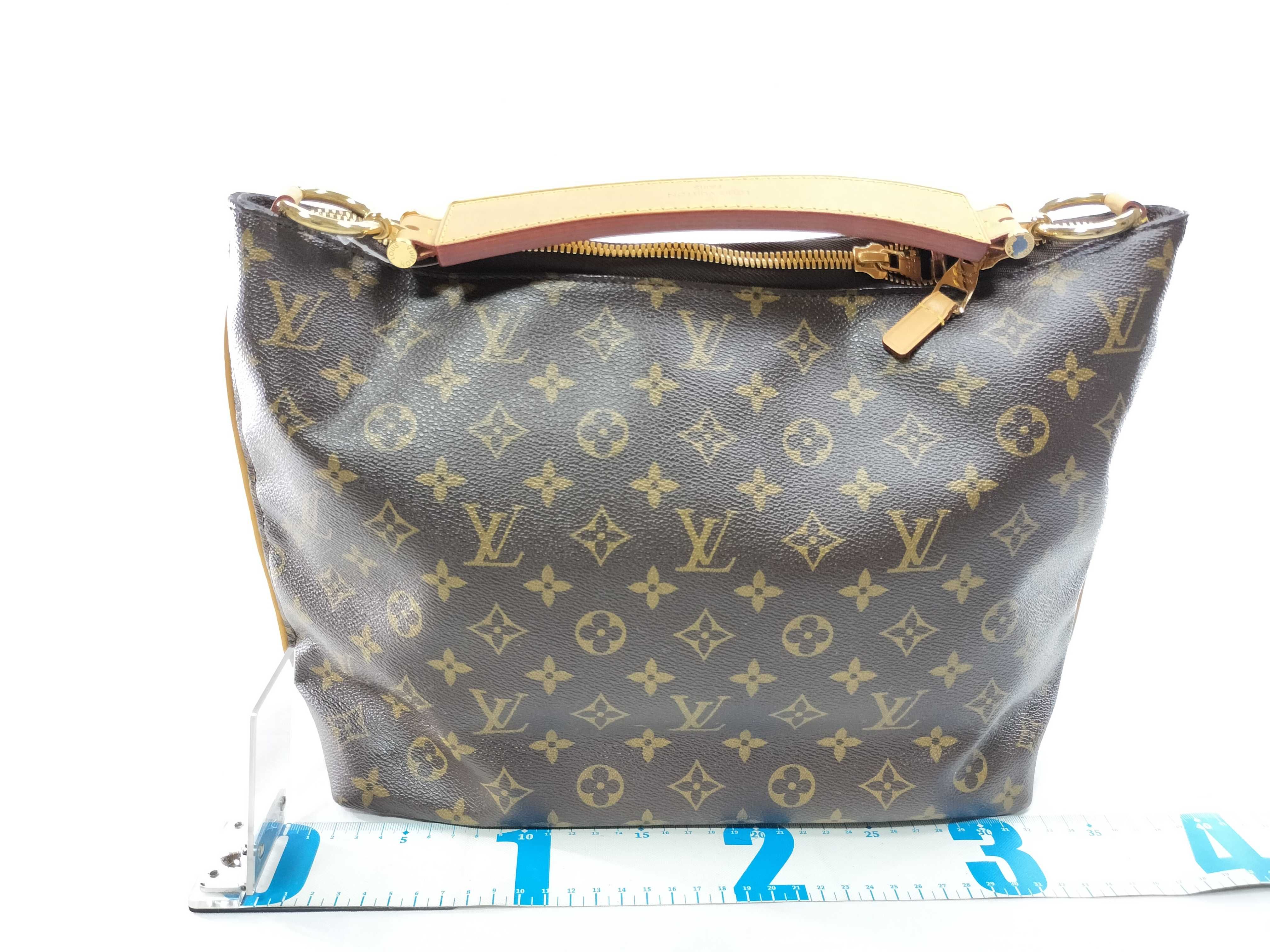Monogram Suli MM One-Shoulder Bag M40587 Shoulder Bag — view 2