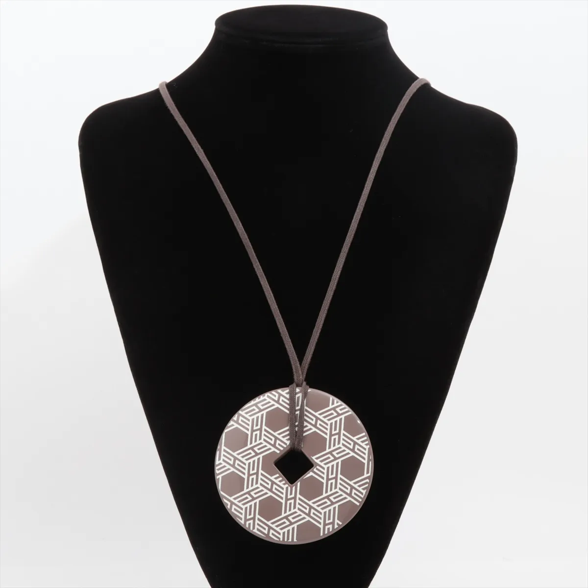 necklace, buffalo horn, brown x white, — view 5