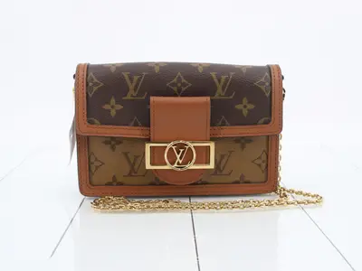 Monogram Reverse Portefeuille Dauphine Shoulder Bag