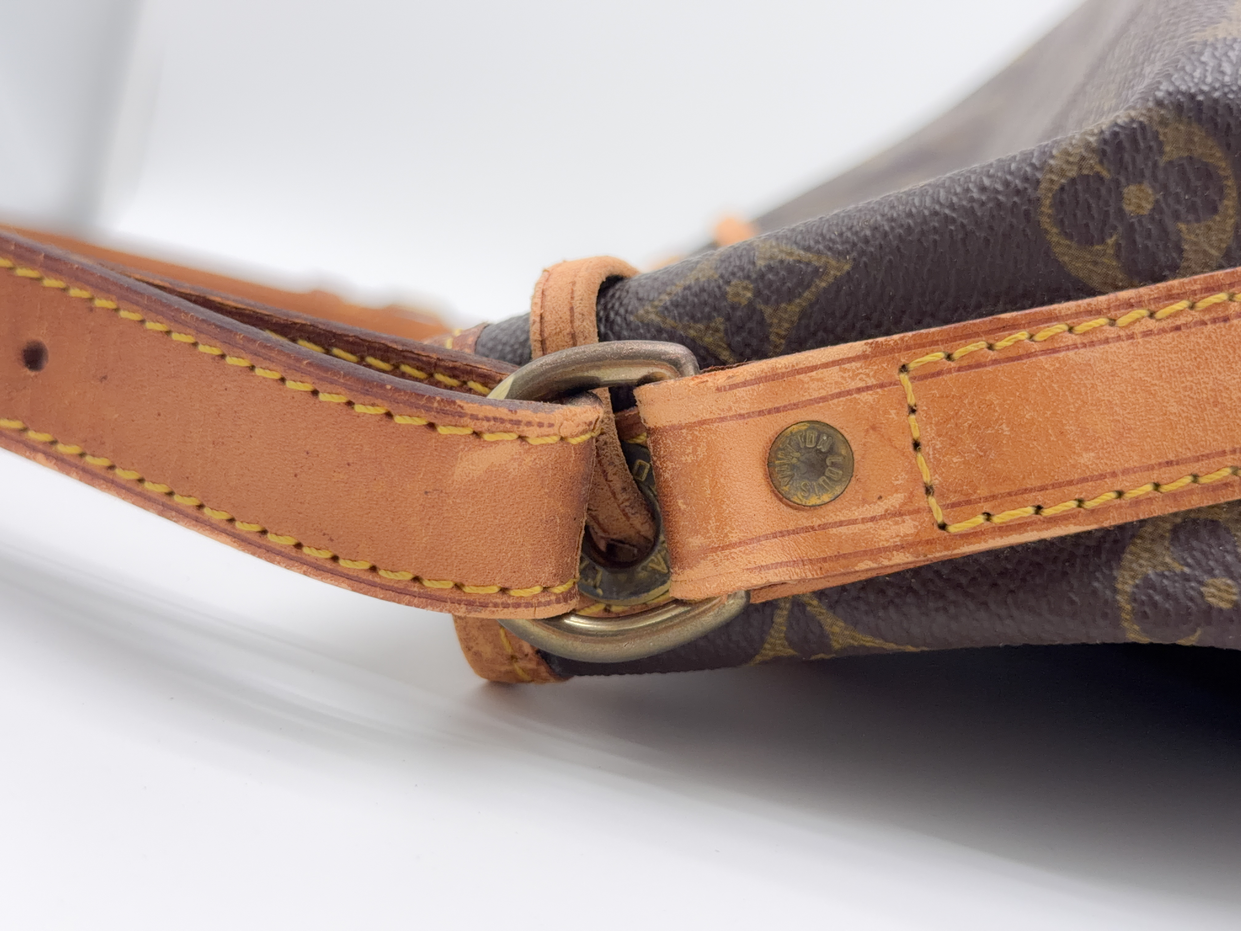Monogram M42226 Petit Noé AR0913 Shoulder Bag — view 5