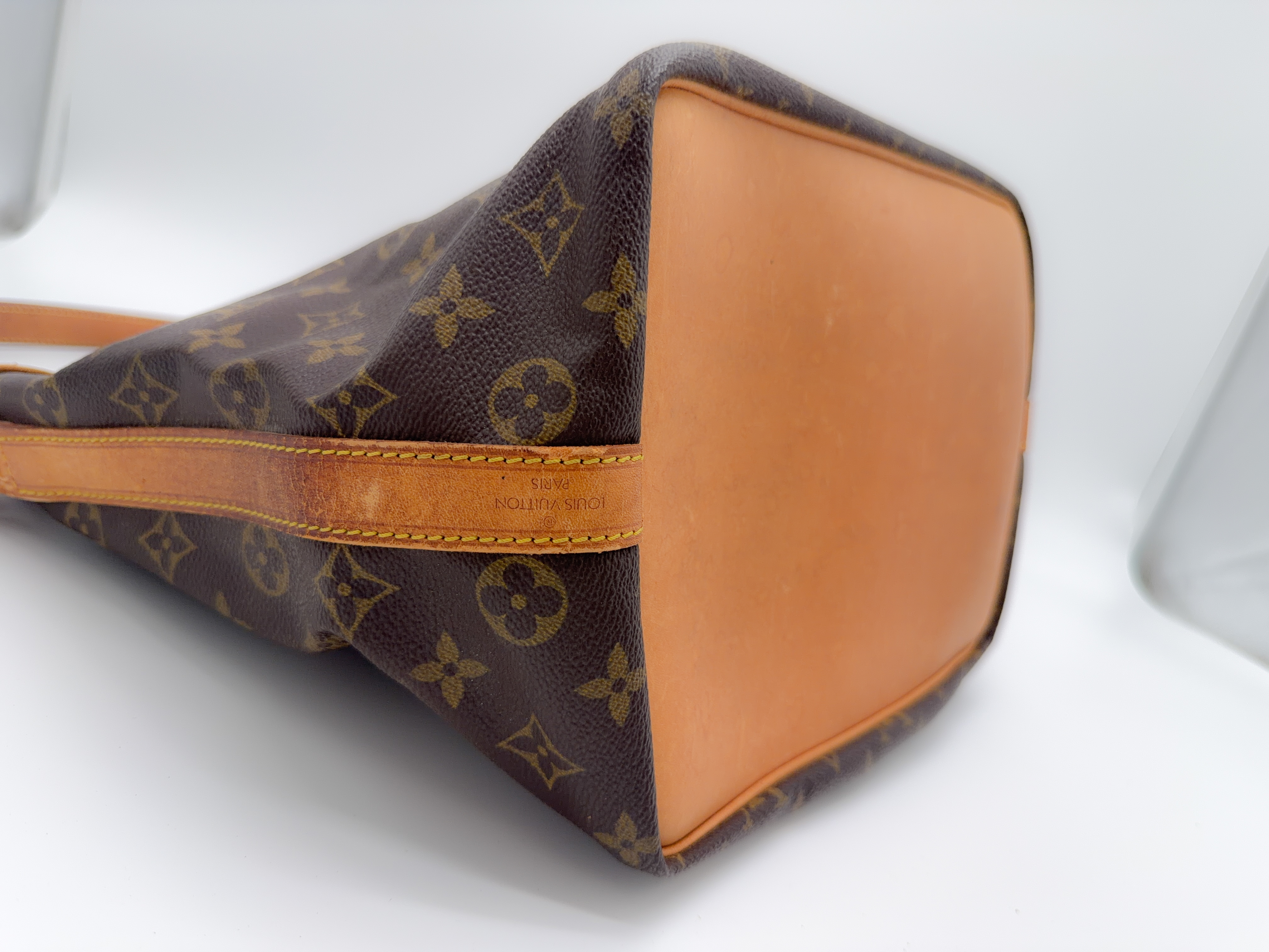 Monogram M42226 Petit Noé AR0913 Shoulder Bag — view 8