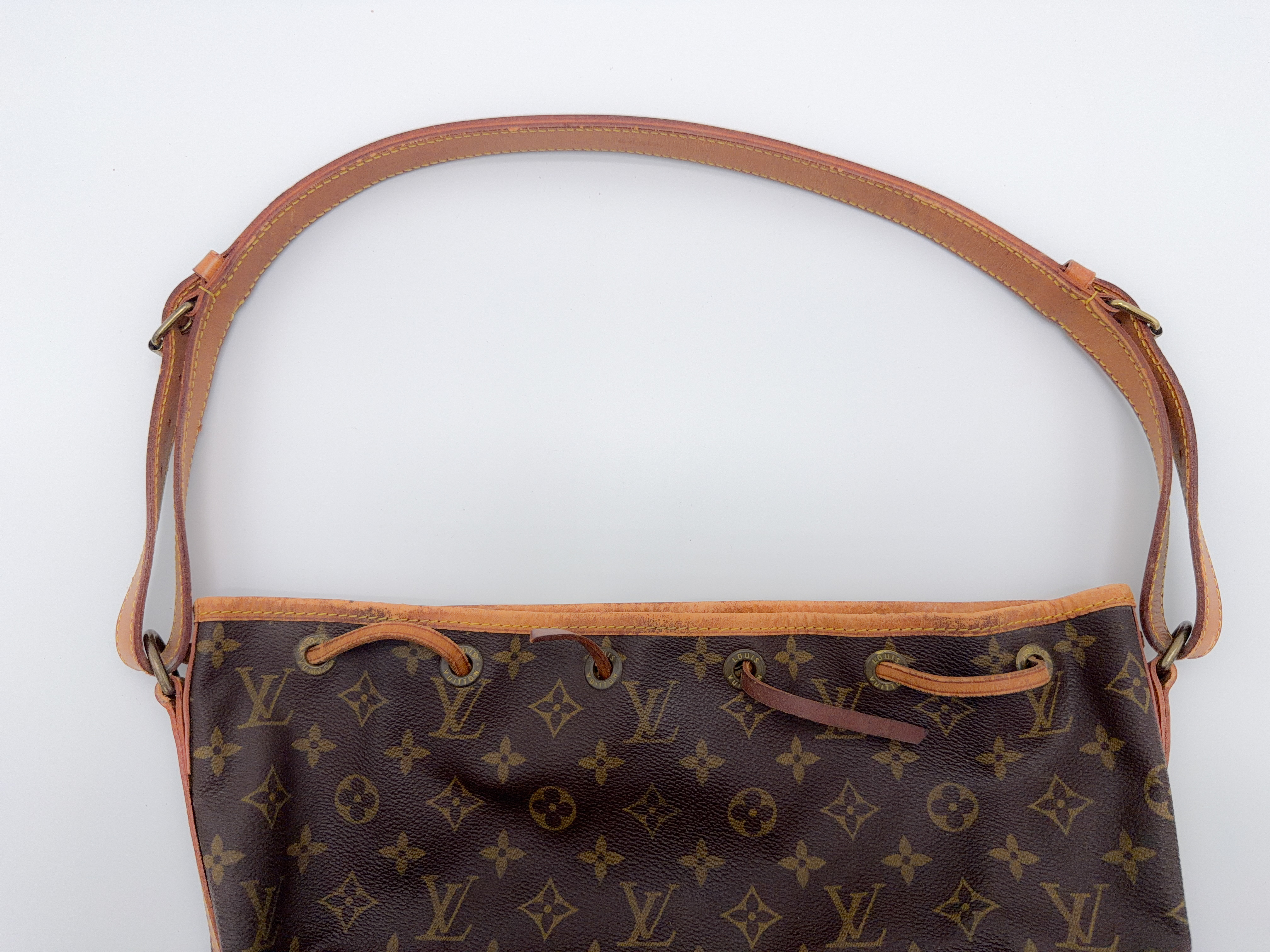 Monogram M42226 Petit Noé AR0913 Shoulder Bag — view 10