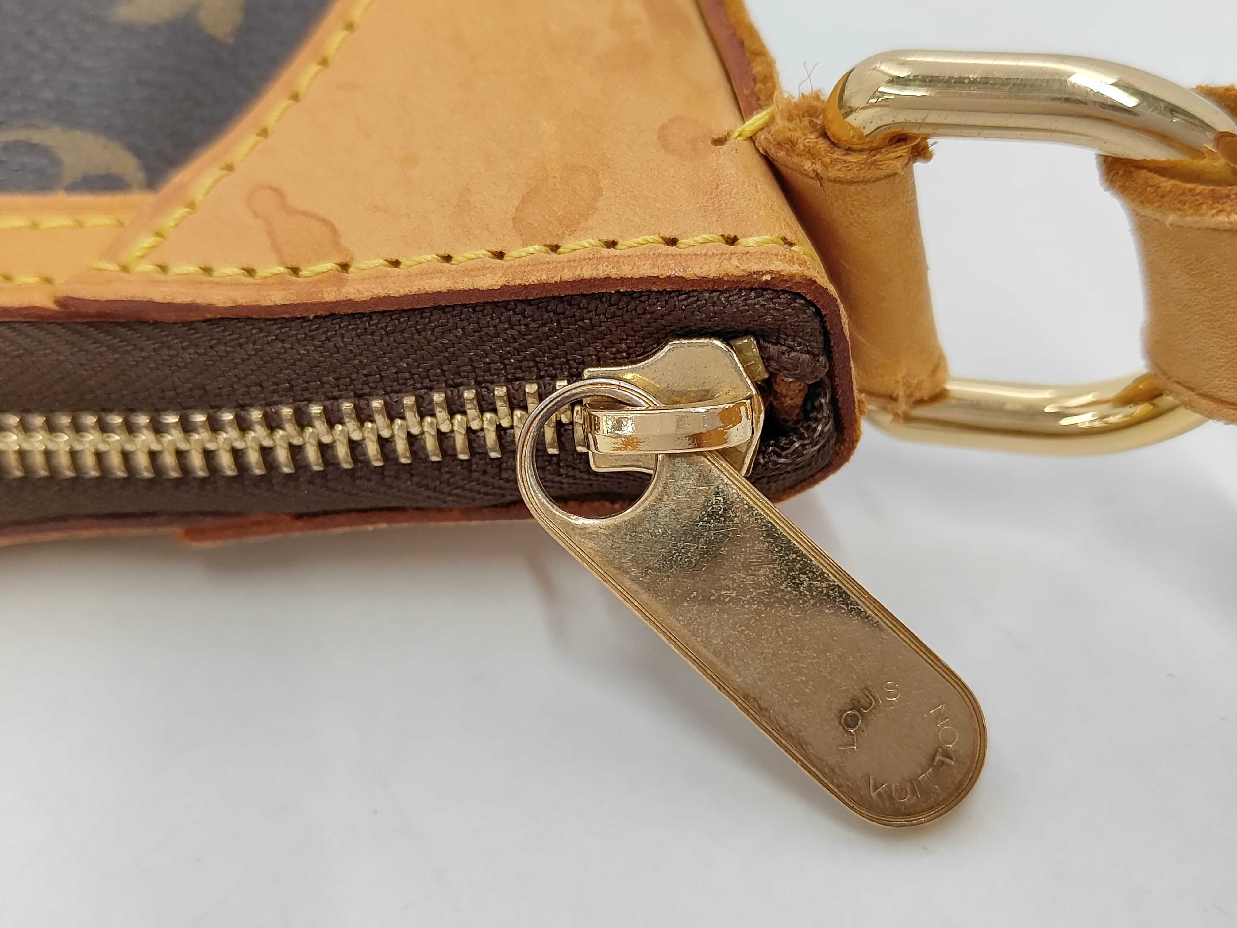 Monogram Thames PM Shoulder Bag M56384 — view 8