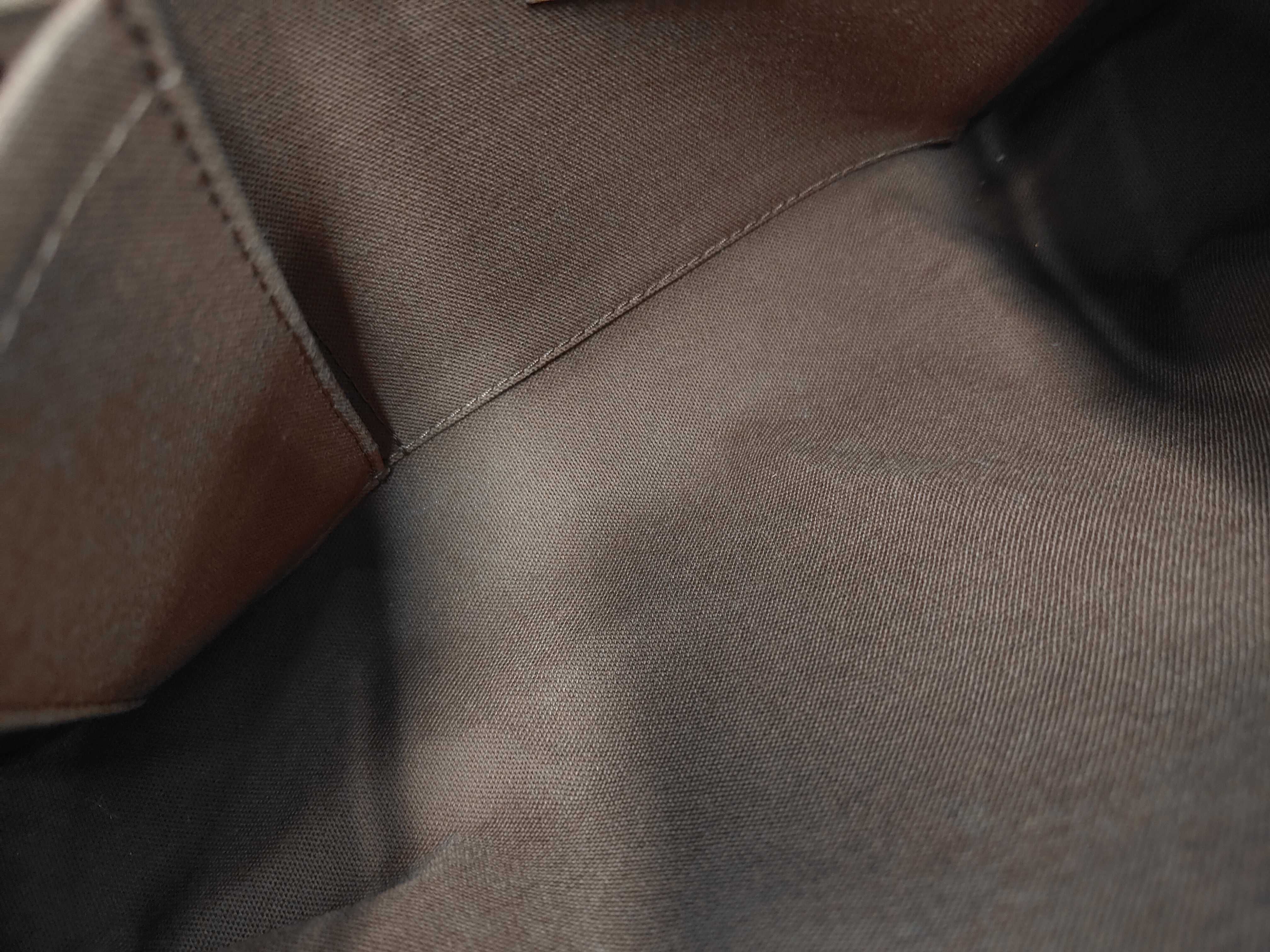 Monogram Thames PM Shoulder Bag M56384 — view 9