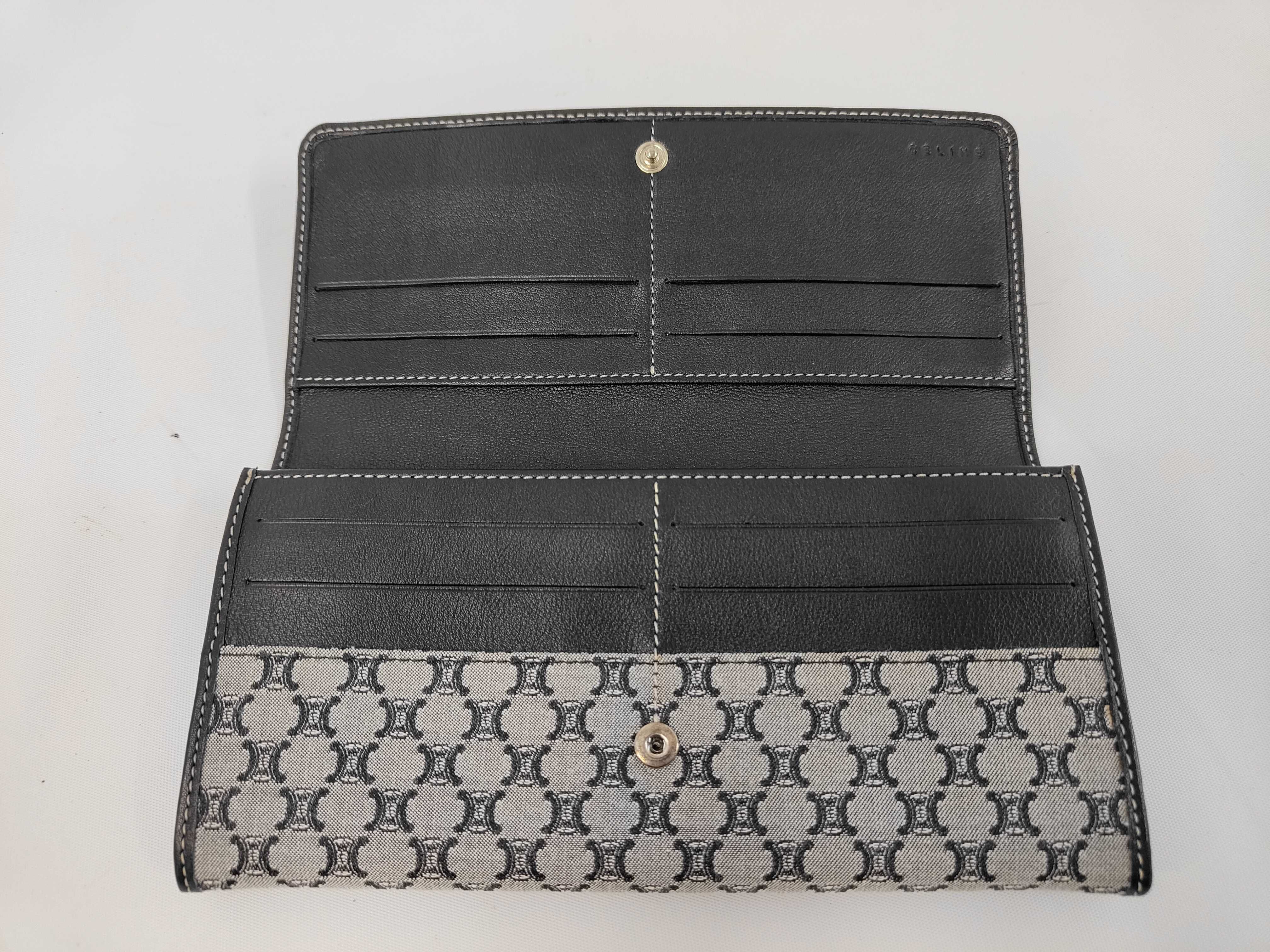 Triomphe pattern leather clasp long wallet — view 7