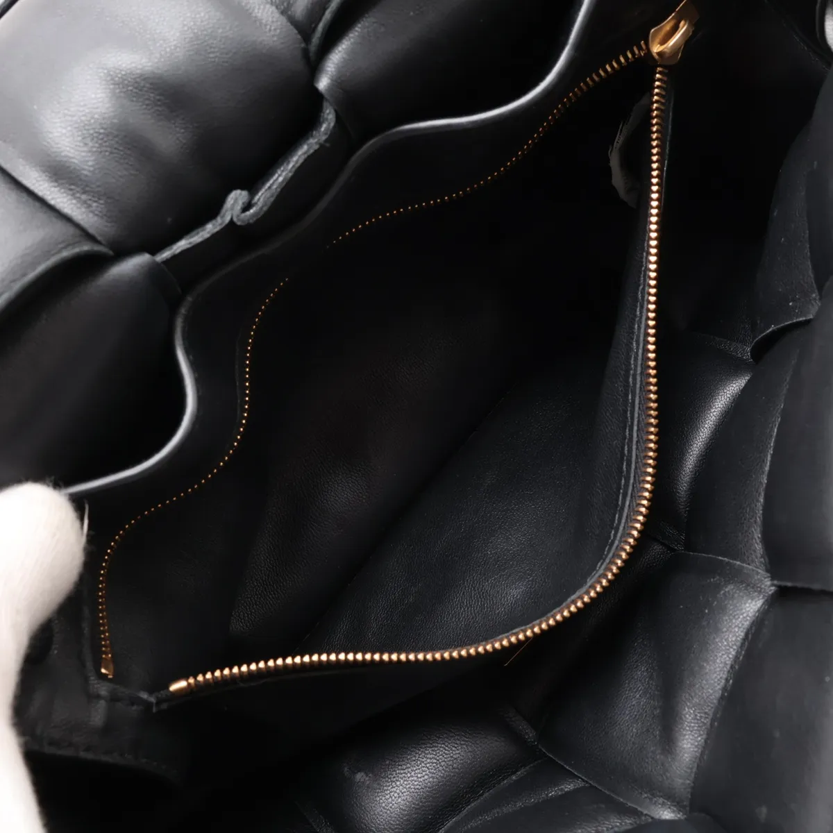 Maxi Intrecciato Padded Cassette Leather 2-Way Shoulder Bag, Black, No Zipper Pull — view 7
