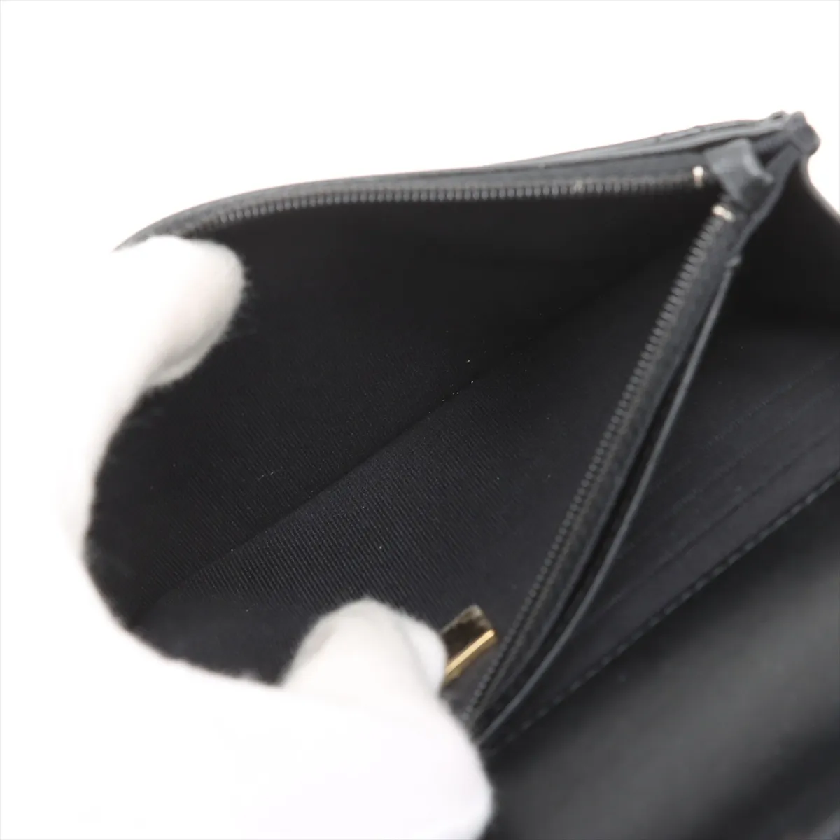 Matelasse Lambskin Chain Wallet Pearl Black Gold Hardware E4NJ9NK5 Random Plate — view 8