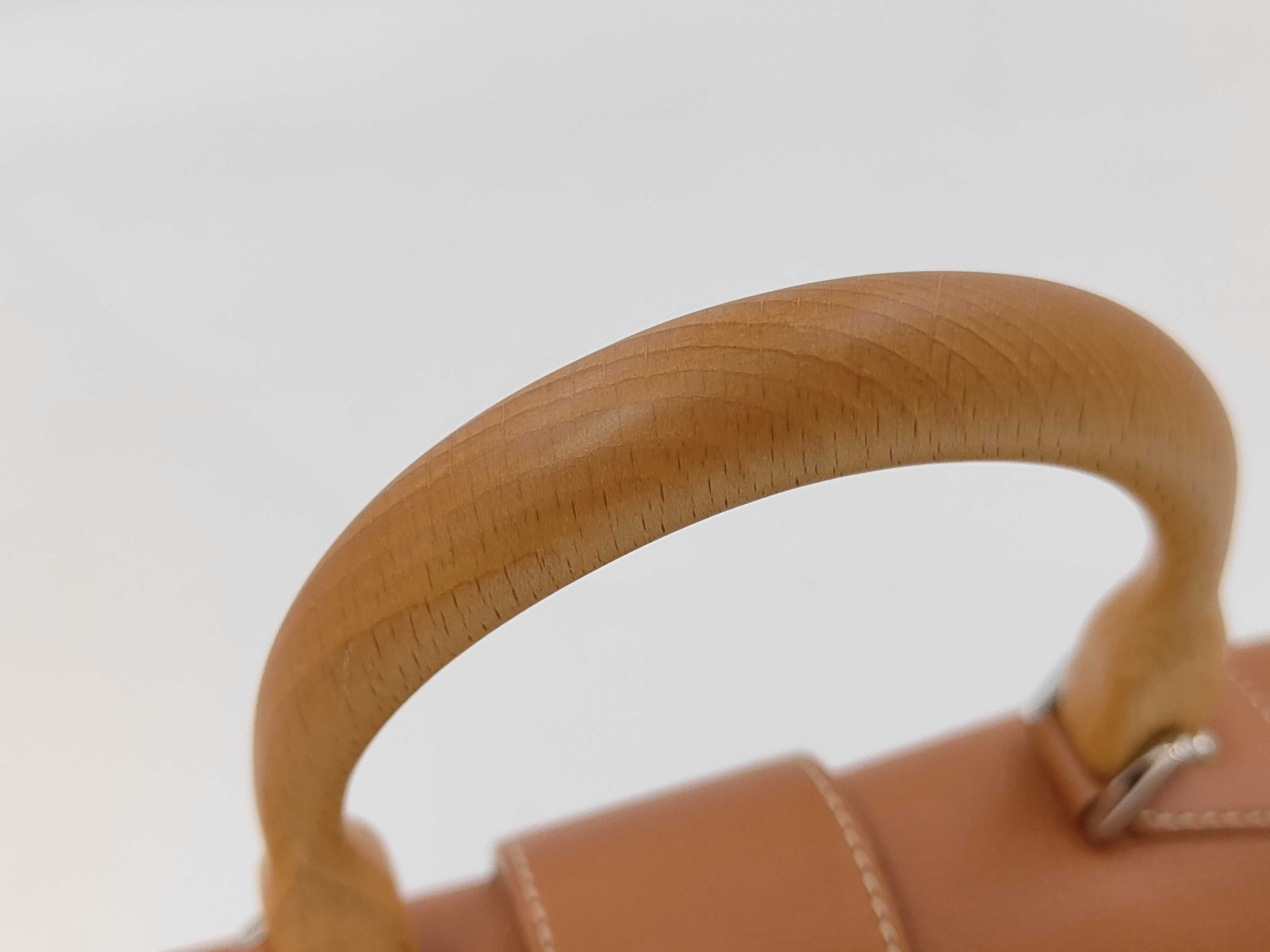 handbag — view 4
