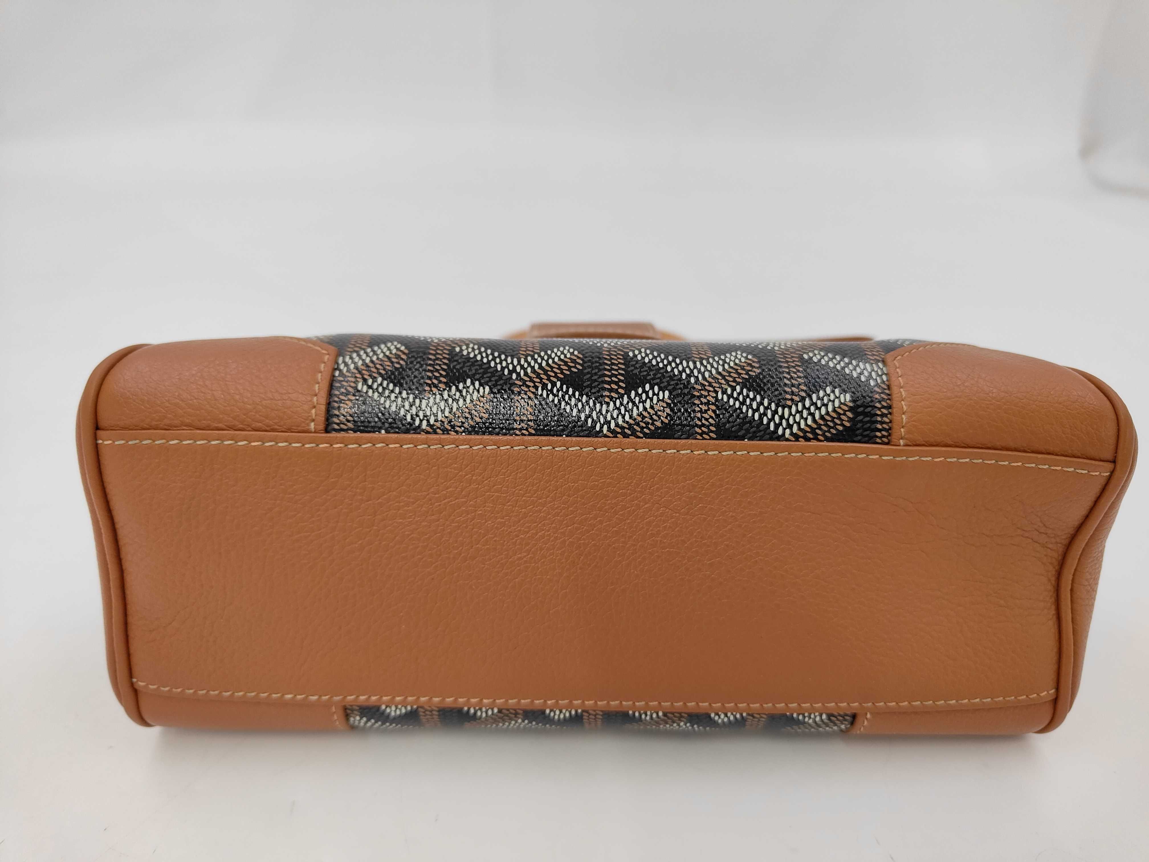 handbag — view 6