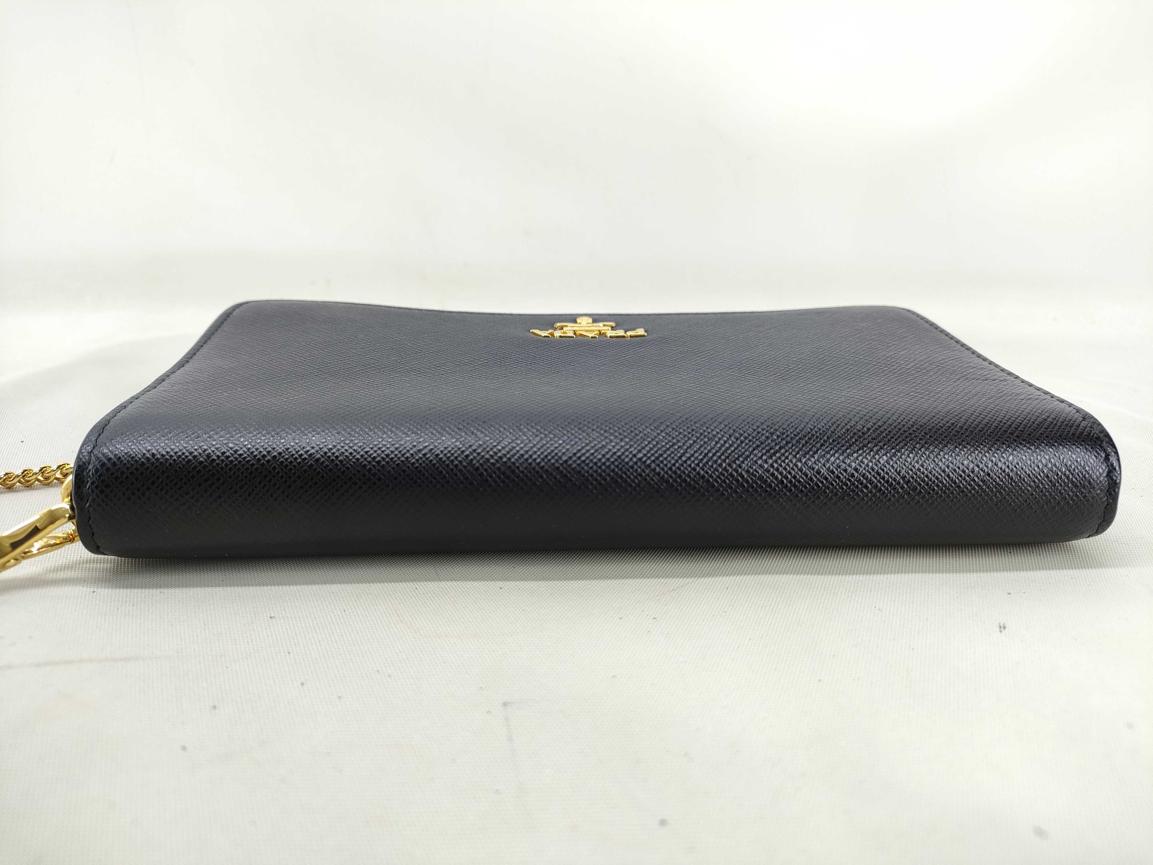 Saffiano Leather Chain Wallet, Black, 1DH029 (Wallet) — view 6