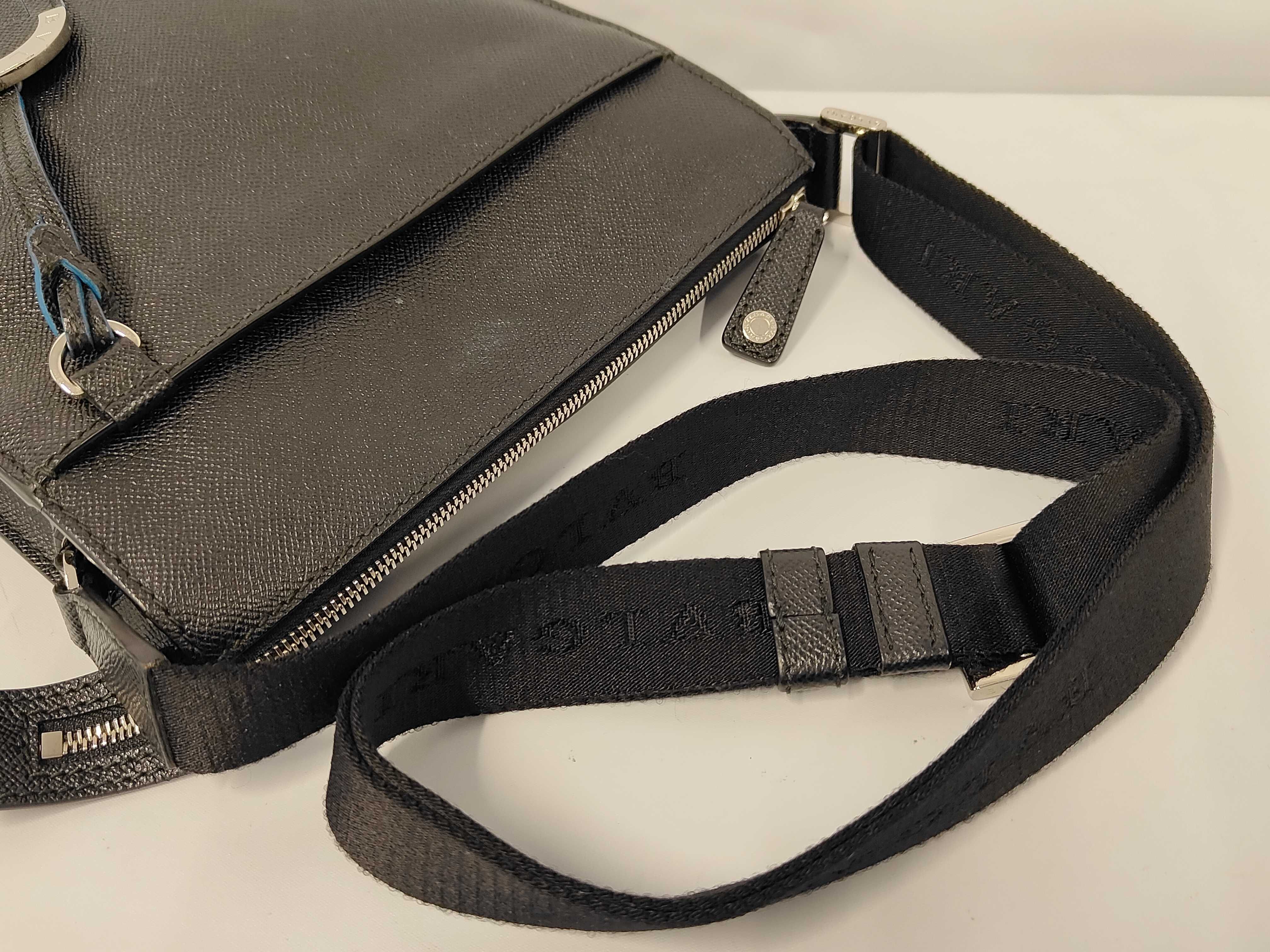 Bulgari Man Leather Shoulder Bag, Black — view 3