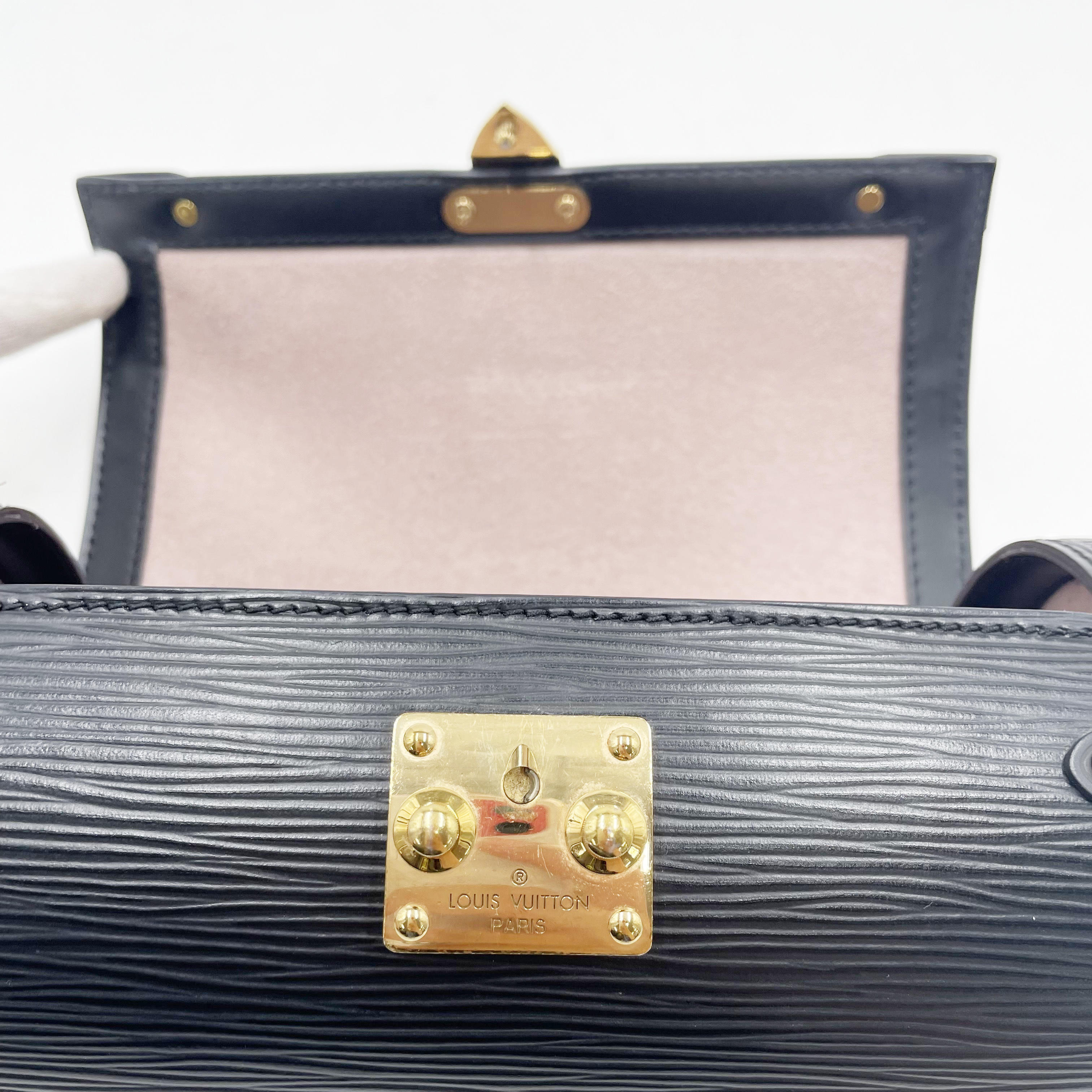 Papillon Trunk M58655 Epi Noir IC Handbag — view 7