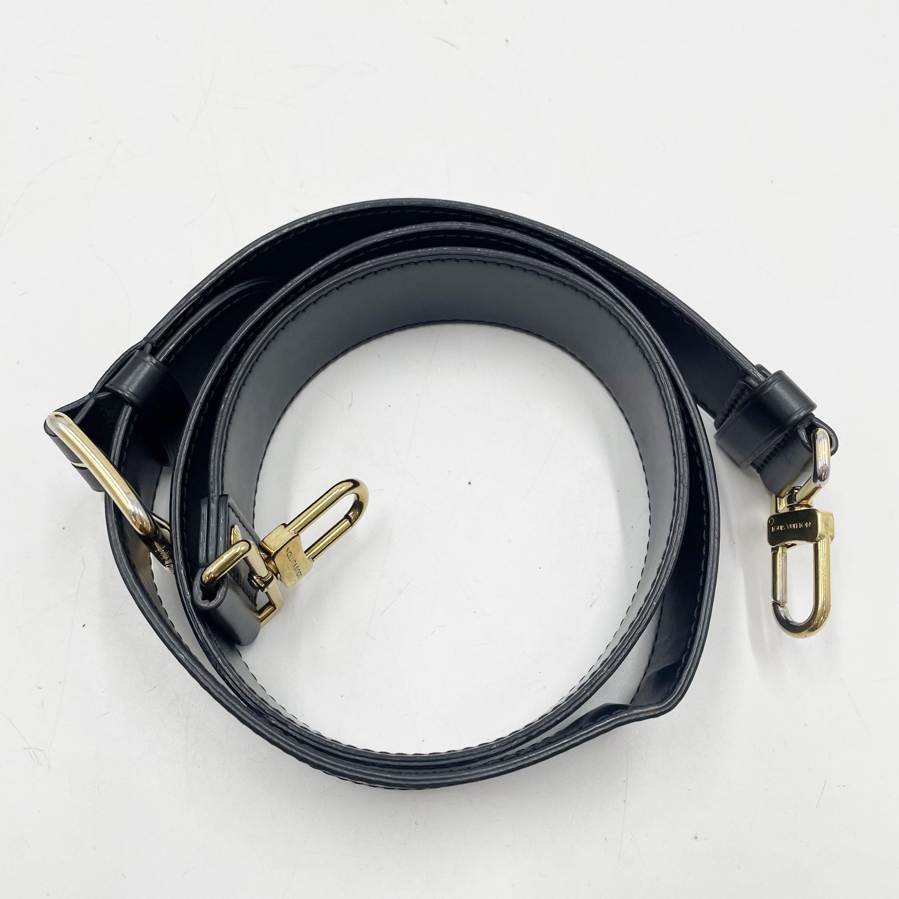 Papillon Trunk M58655 Epi Noir IC Handbag — view 10