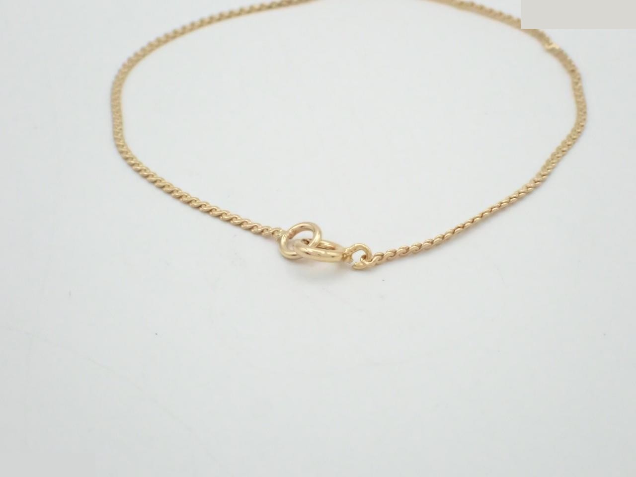 Other lines: Precious metals, necklaces, pendants. Wrist circumference approximately 18 cm. — view 3
