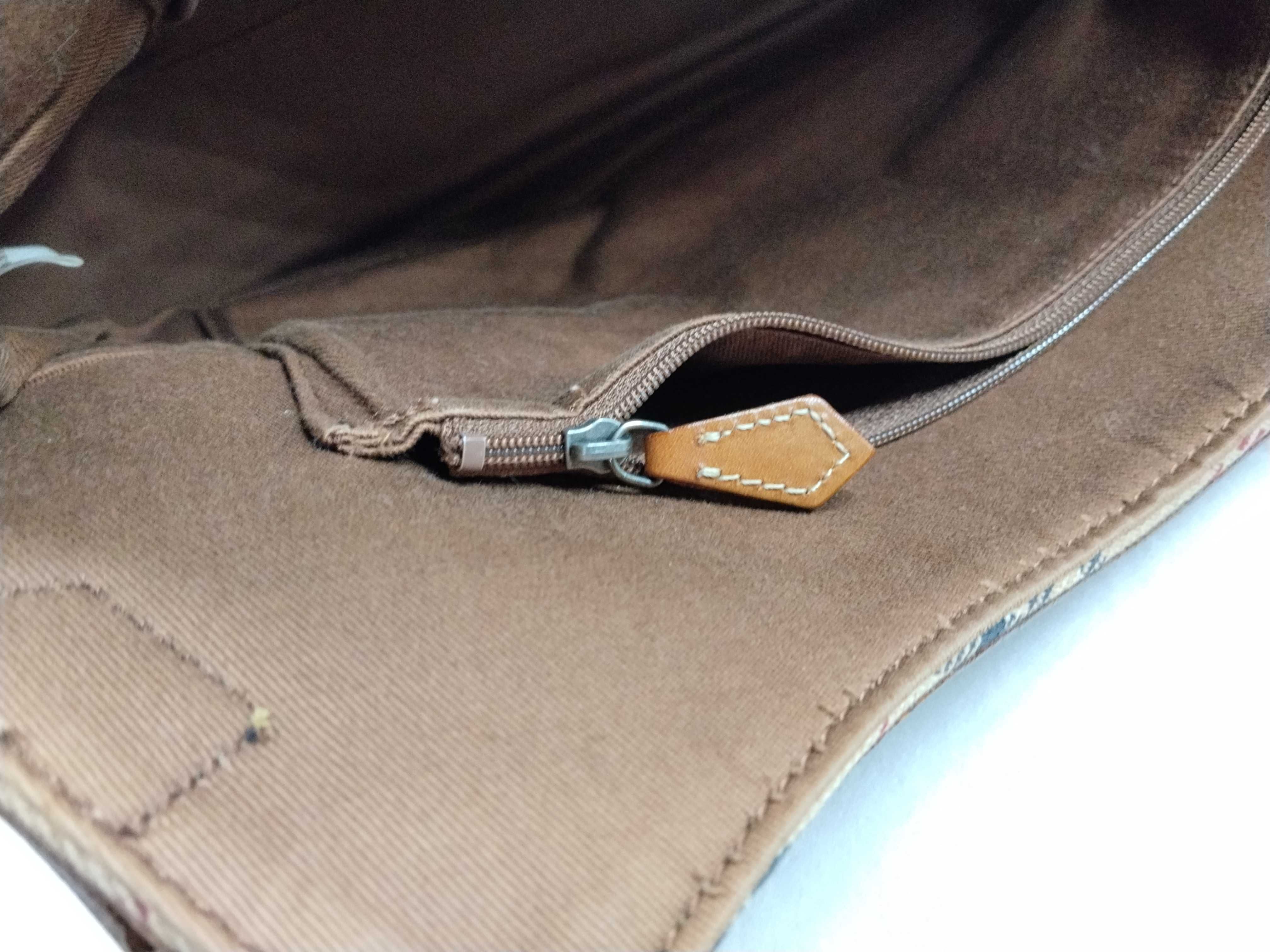 Blue Label Tote Bag — view 10