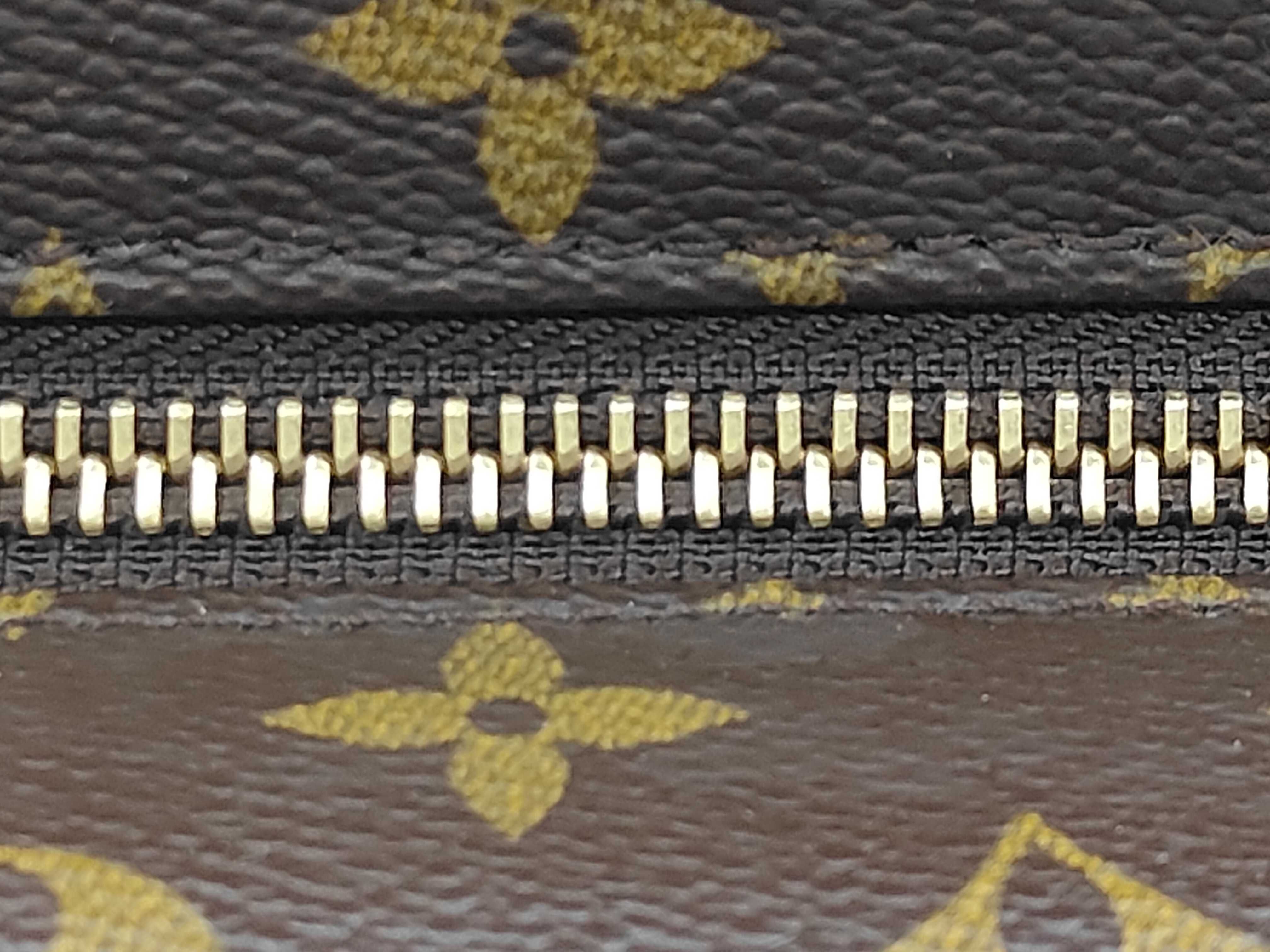 Monogram Louis Vuitton Monogram Luco M51155 Tote Bag — view 5