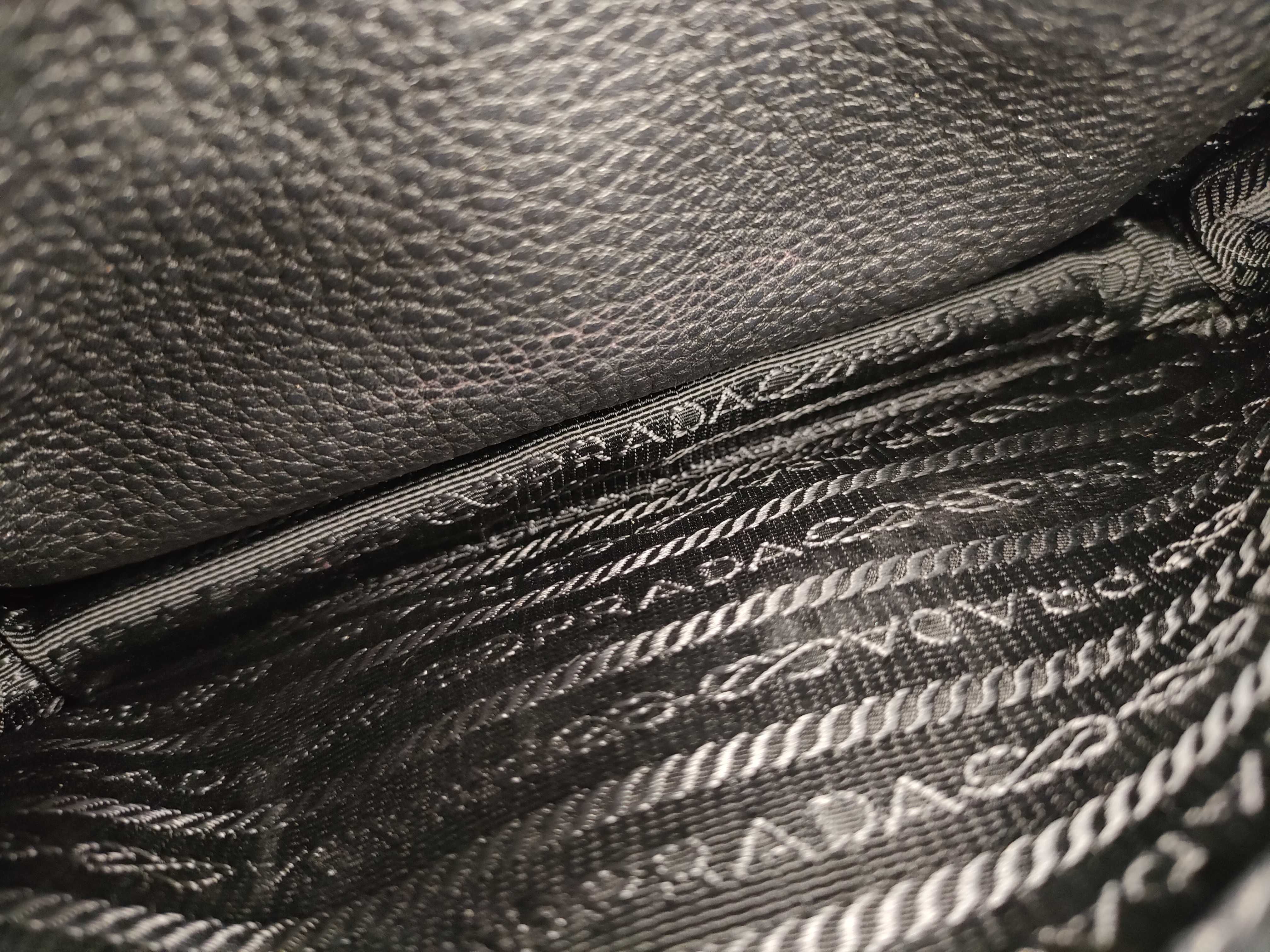Vitello Daino Shoulder Bag, Black, 1BD102, B Rank (Shoulder Bag) — view 11