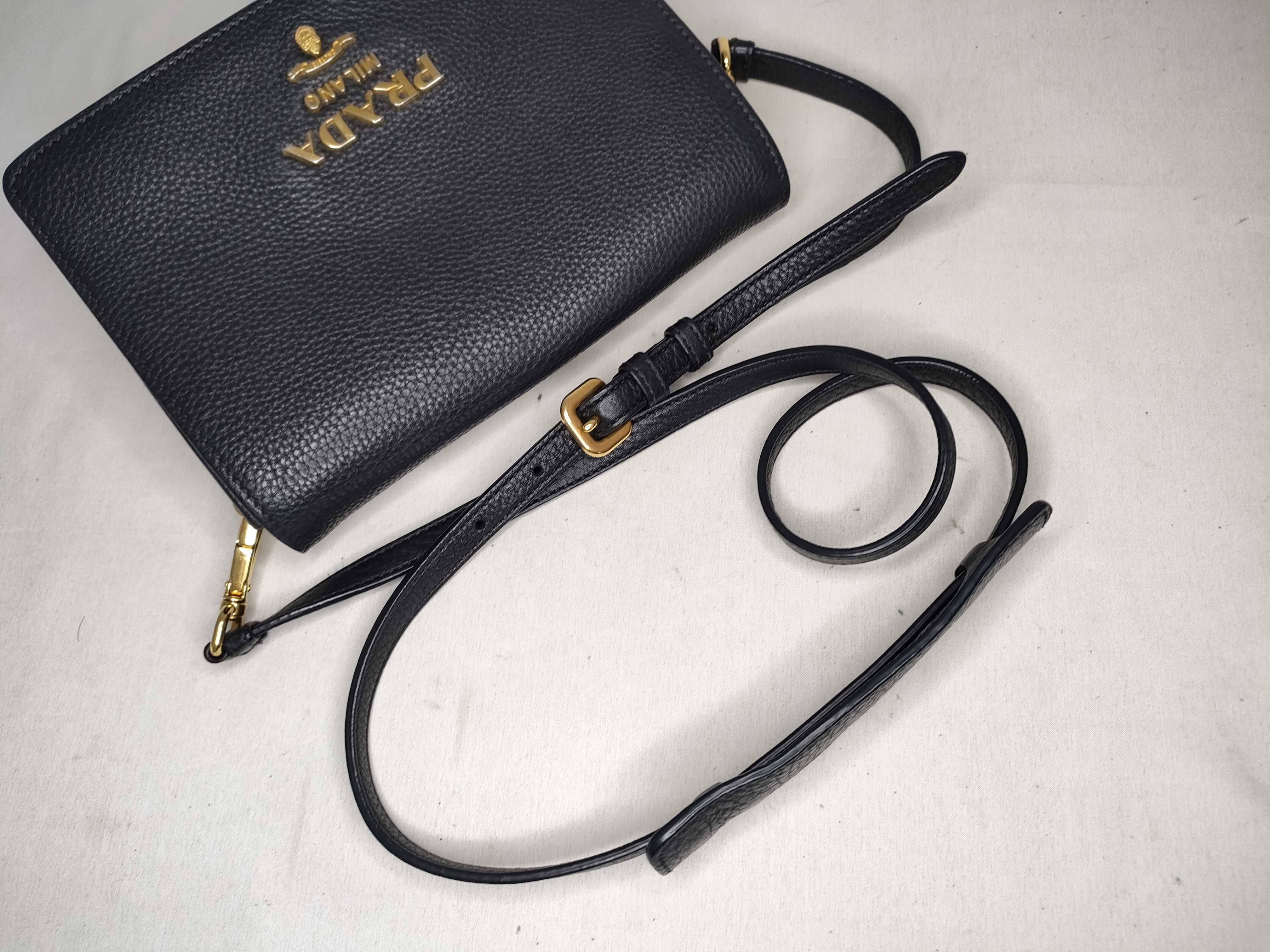 Vitello Daino Shoulder Bag, Black, 1BD102, B Rank (Shoulder Bag) — view 3