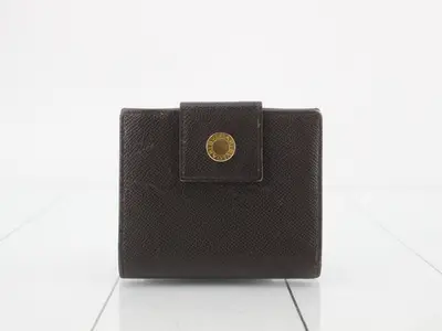 (bags) and wallets