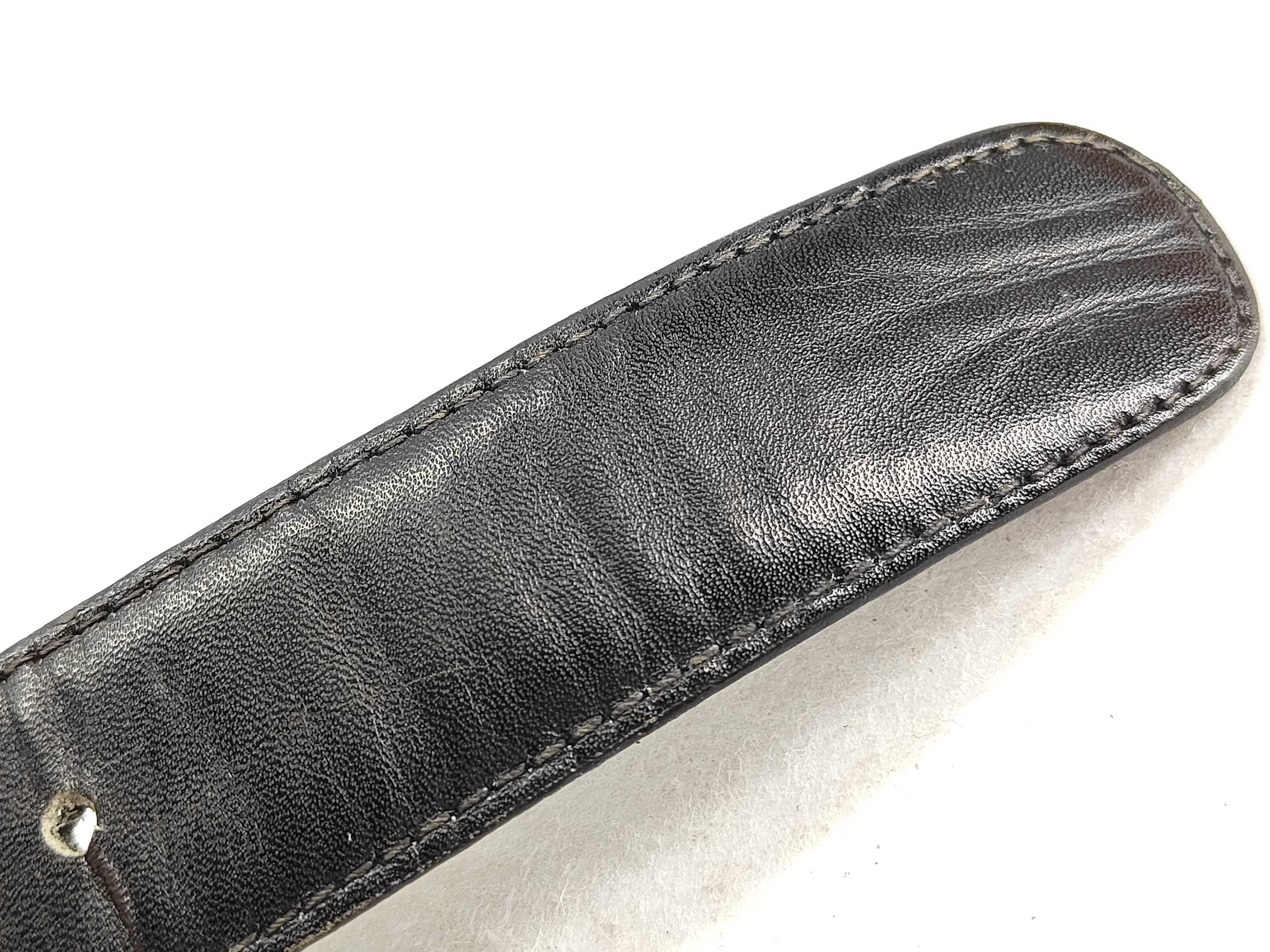 leather belt with carriage hardware, size . — view 9