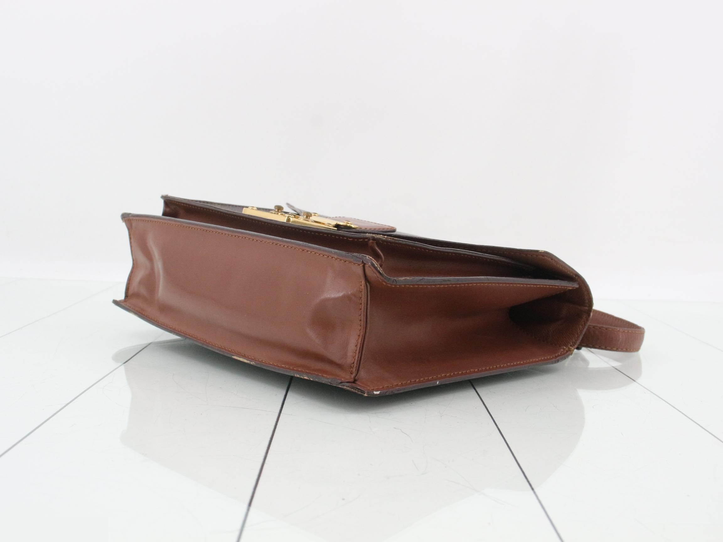 Monceau 26 with shoulder strap and 2 keys. — view 6