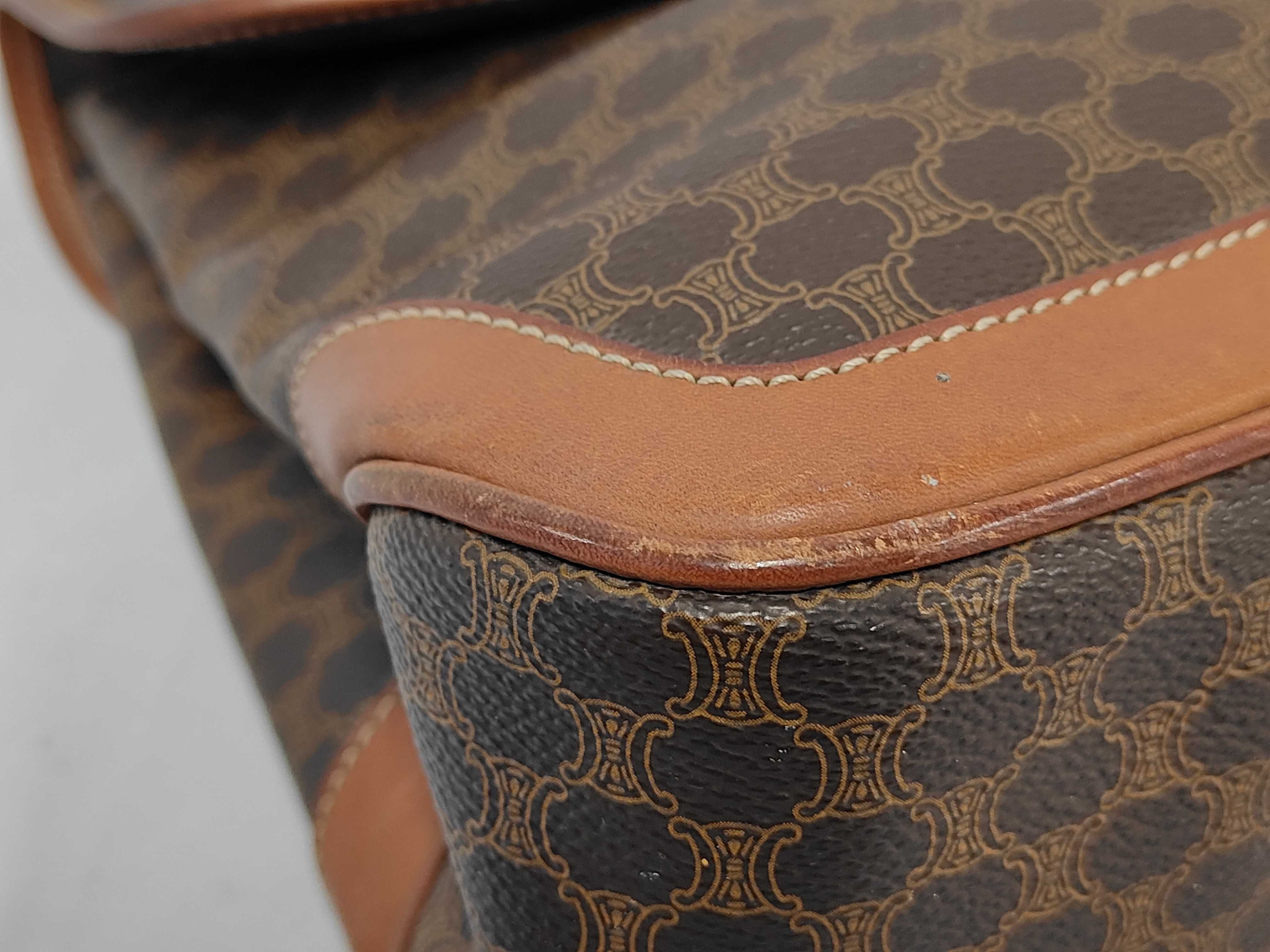 handbag — view 4