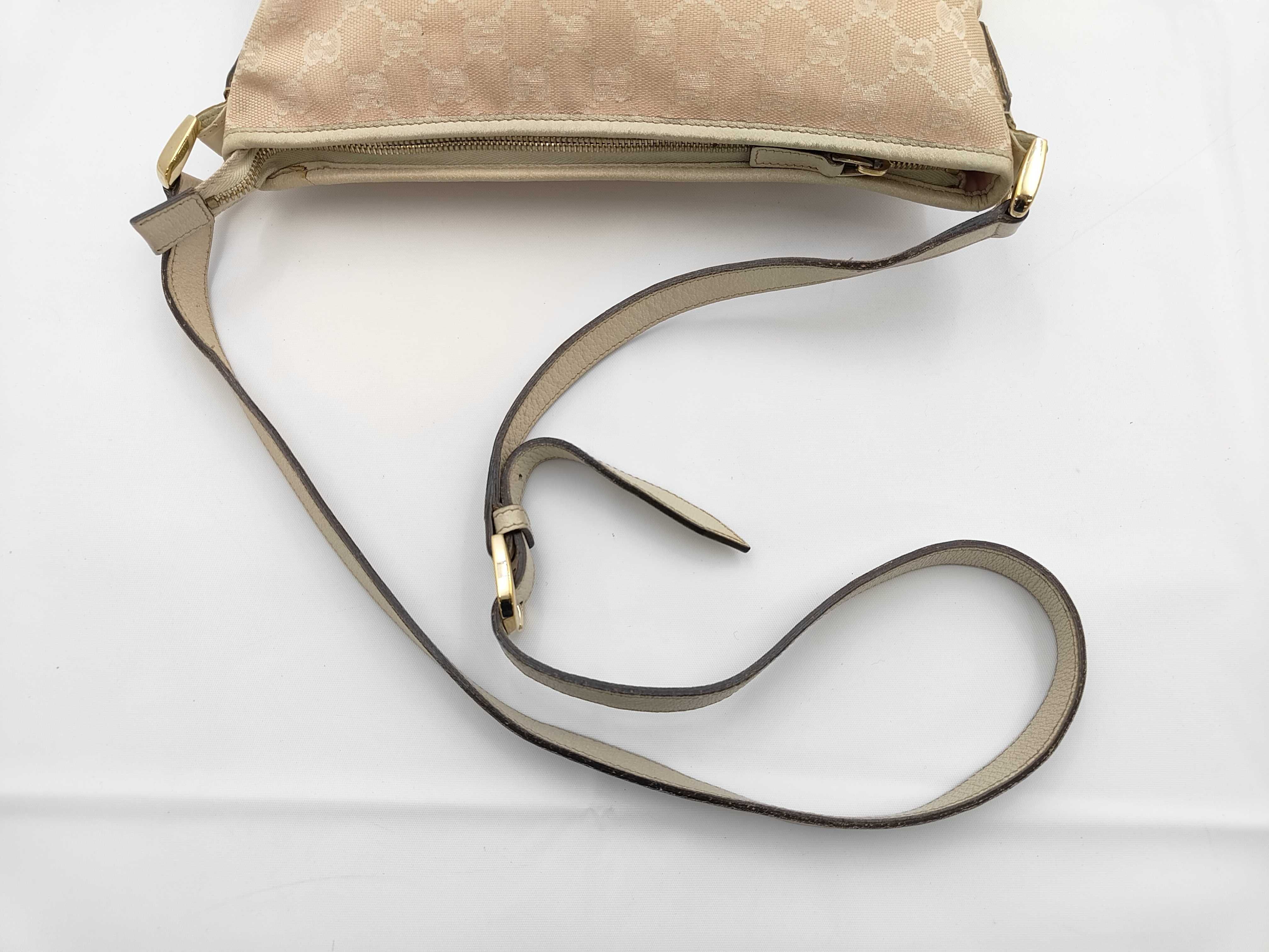 shoulder bag — view 3