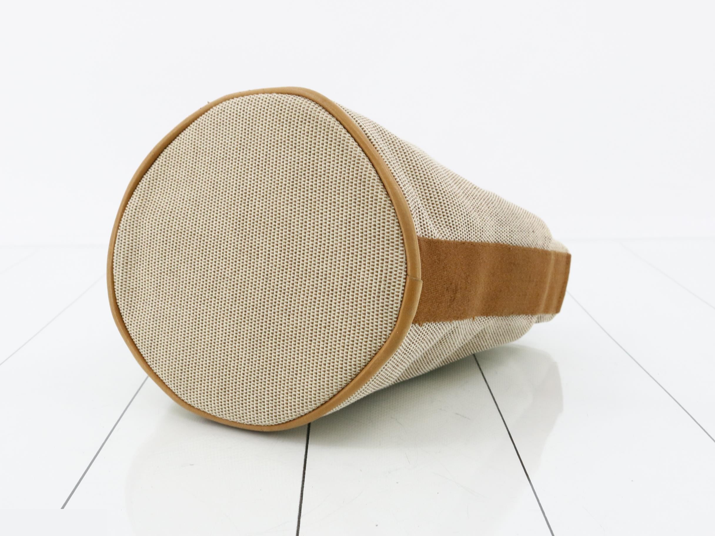 Saxo Canvas Handbag — view 6