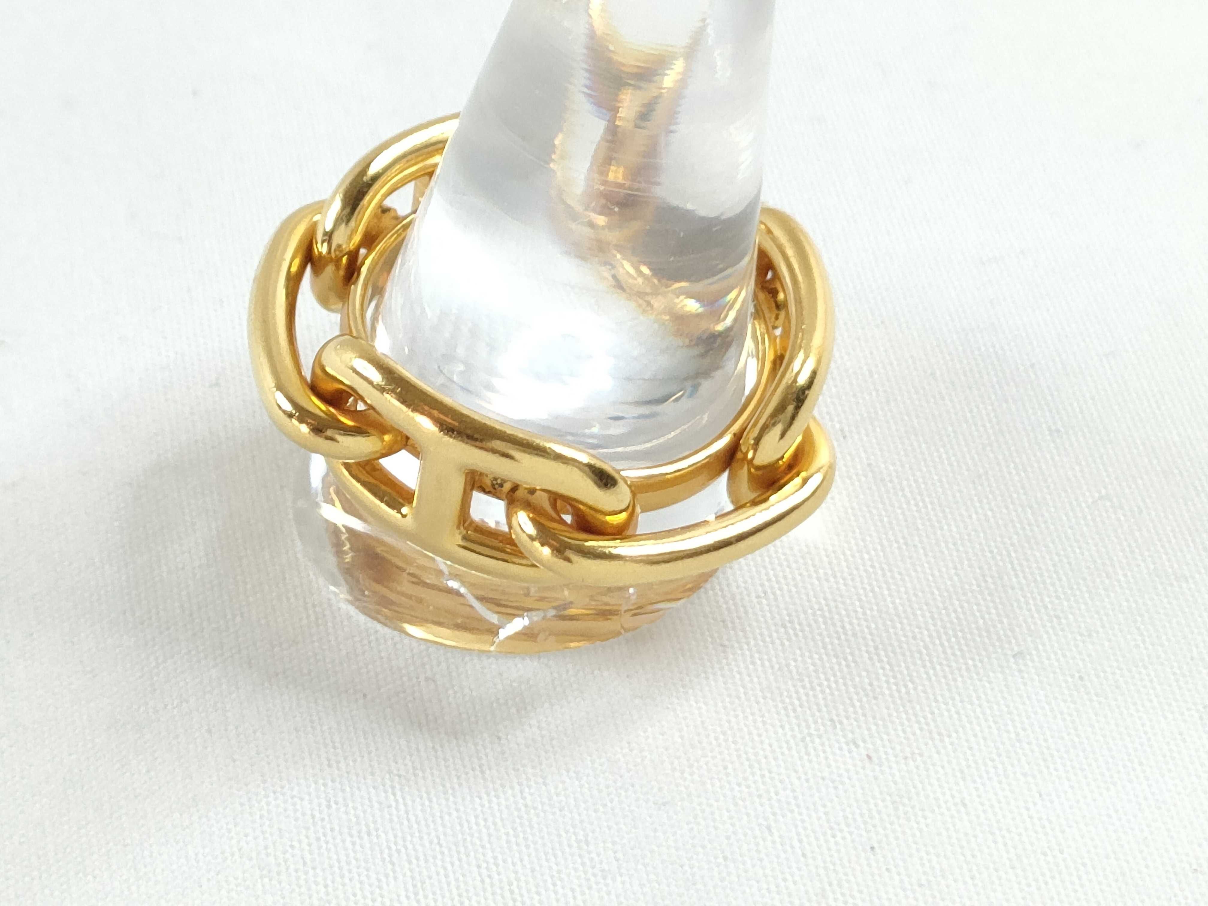 scarf ring and other accessories — view 2