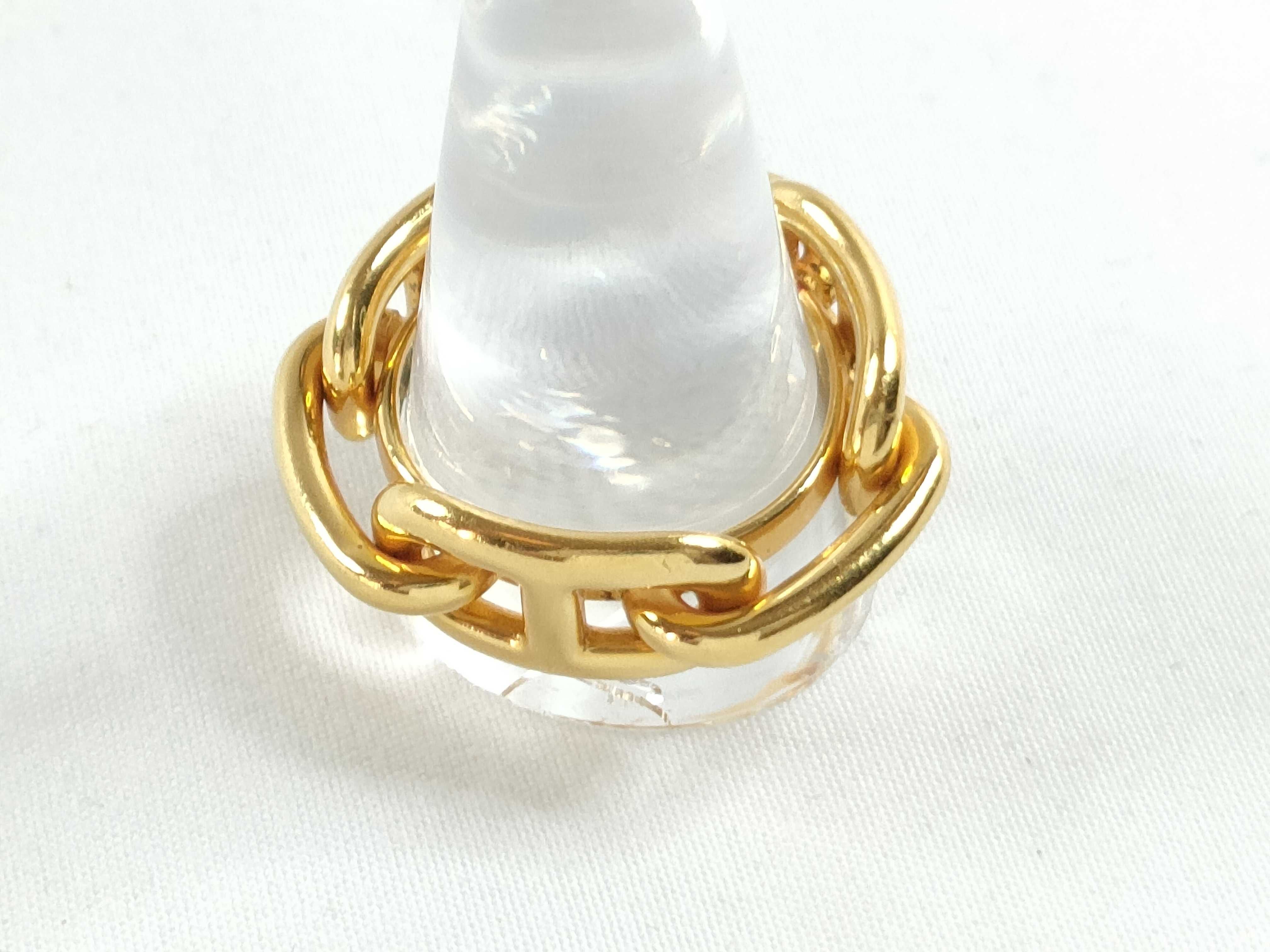 scarf ring and other accessories — view 3