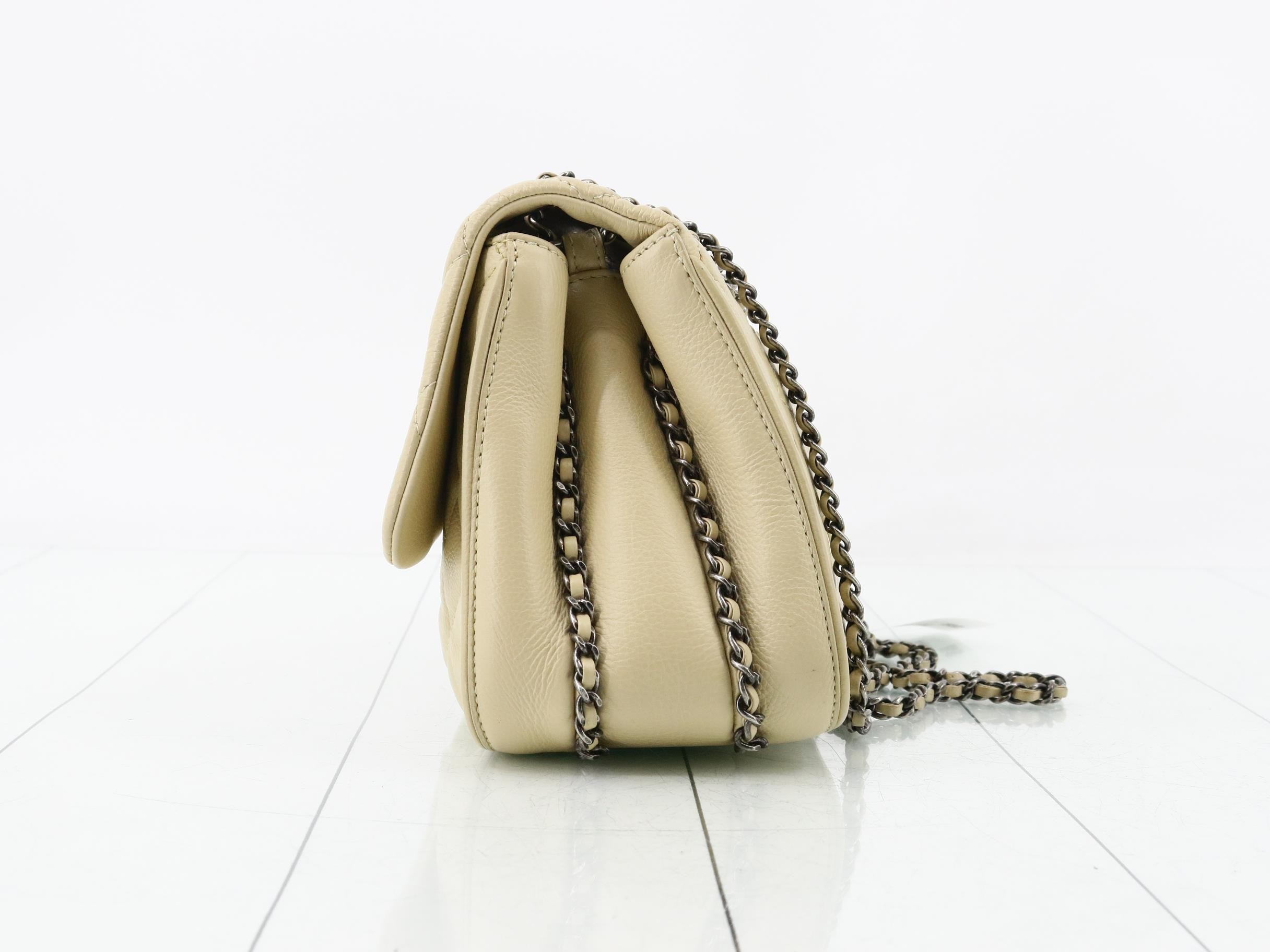 Matelassé (bag) - Shoulder bag — view 3