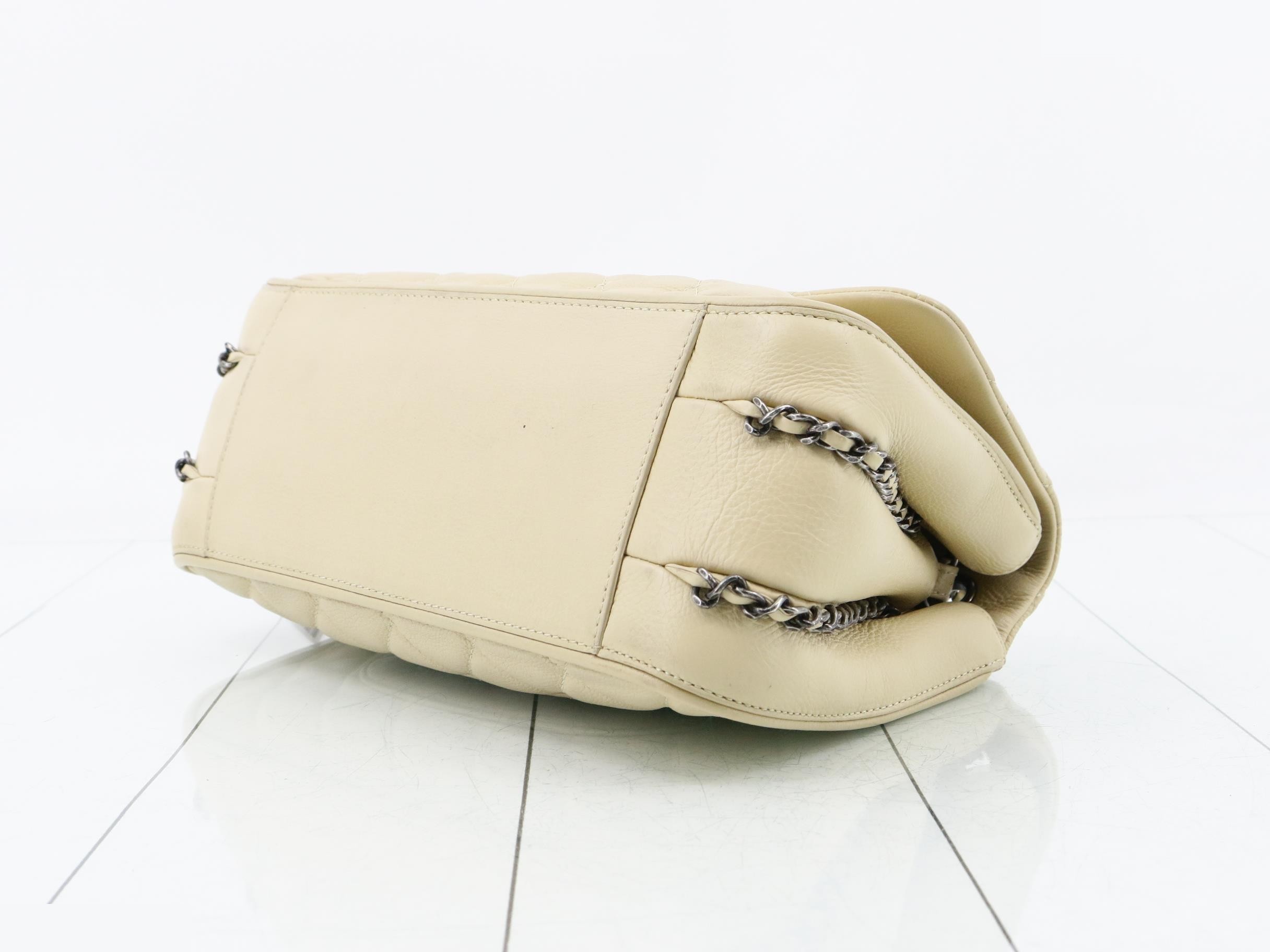 Matelassé (bag) - Shoulder bag — view 6