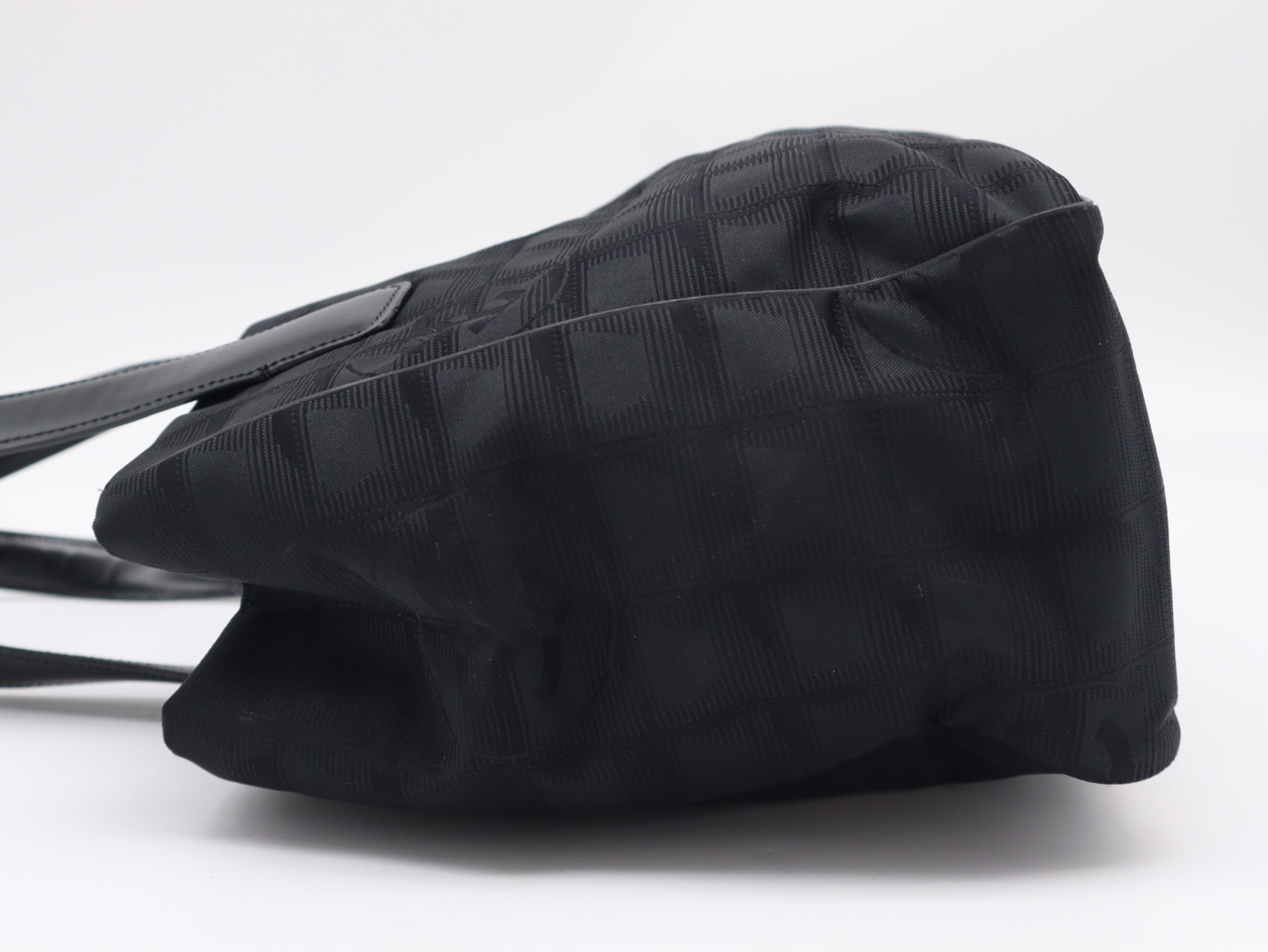 New Travel Line Nylon Leather Black Seal 8912293 Tote Bag — view 3