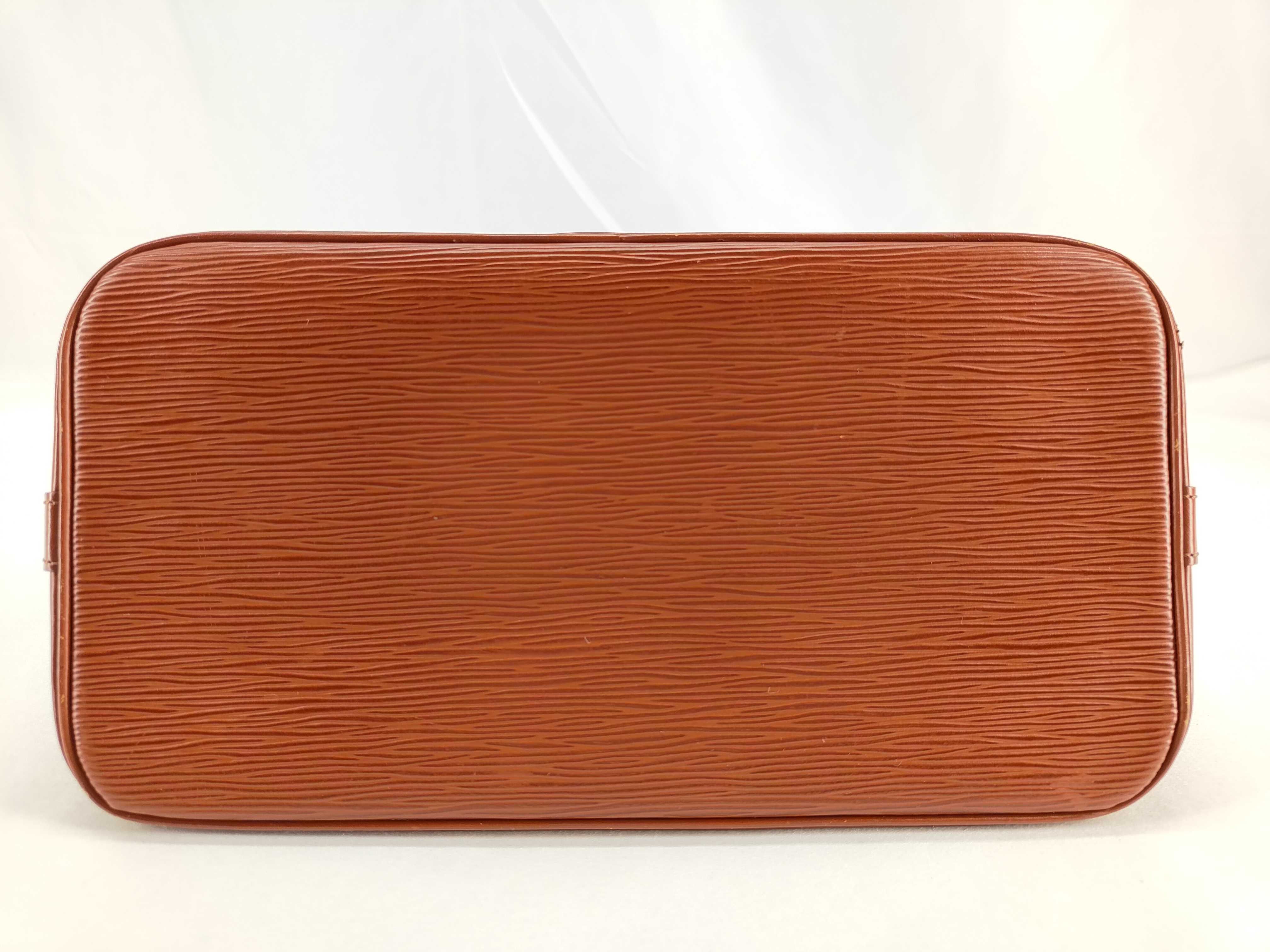 Epi Alma M52143 MI1906 Handbag — view 11