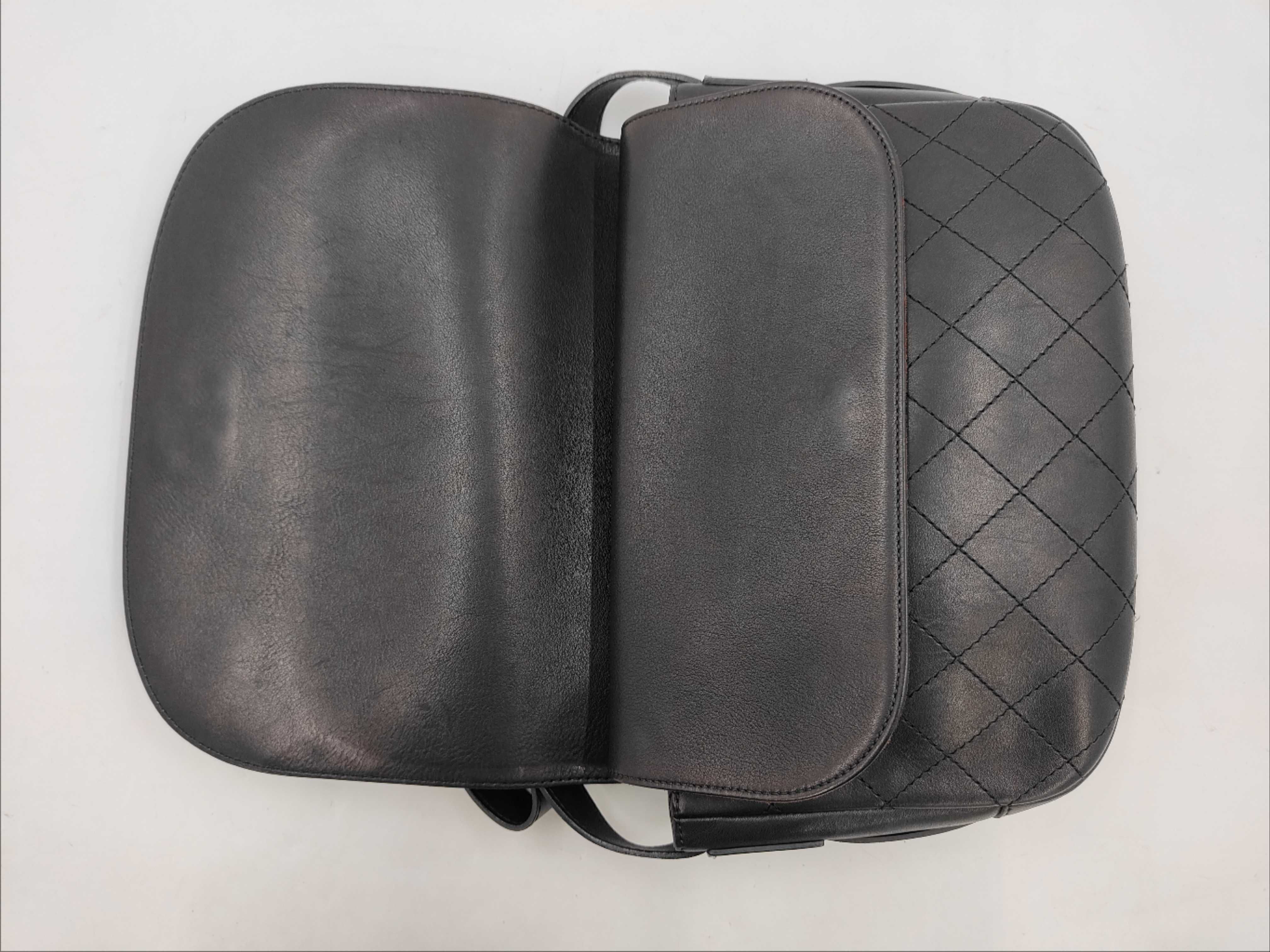 Box Calf Black Shoulder Bag (Serial Number 24) — view 9
