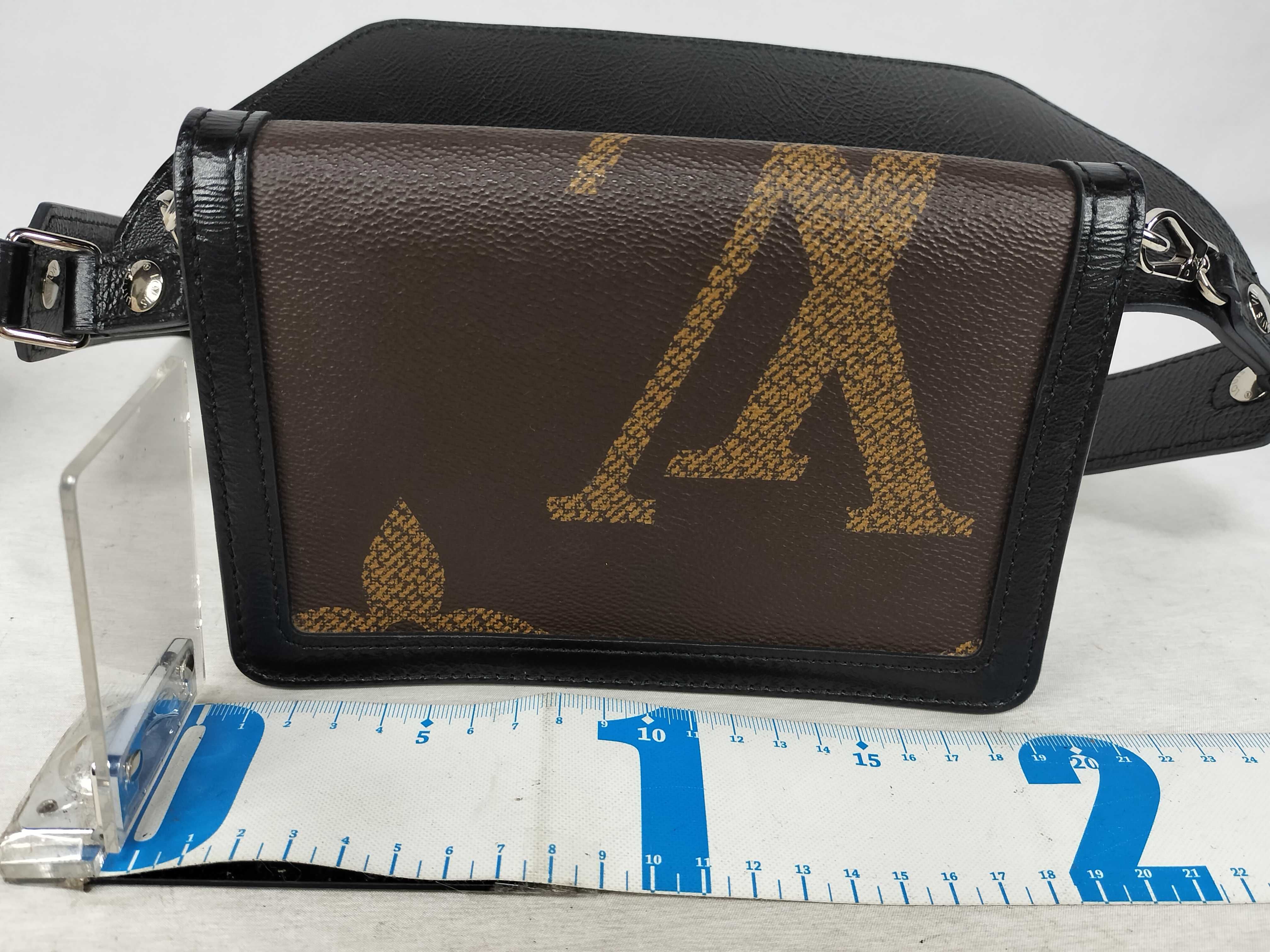 M67696 Bumbag Dauphine IC Dust Bag Waist Bag — view 2