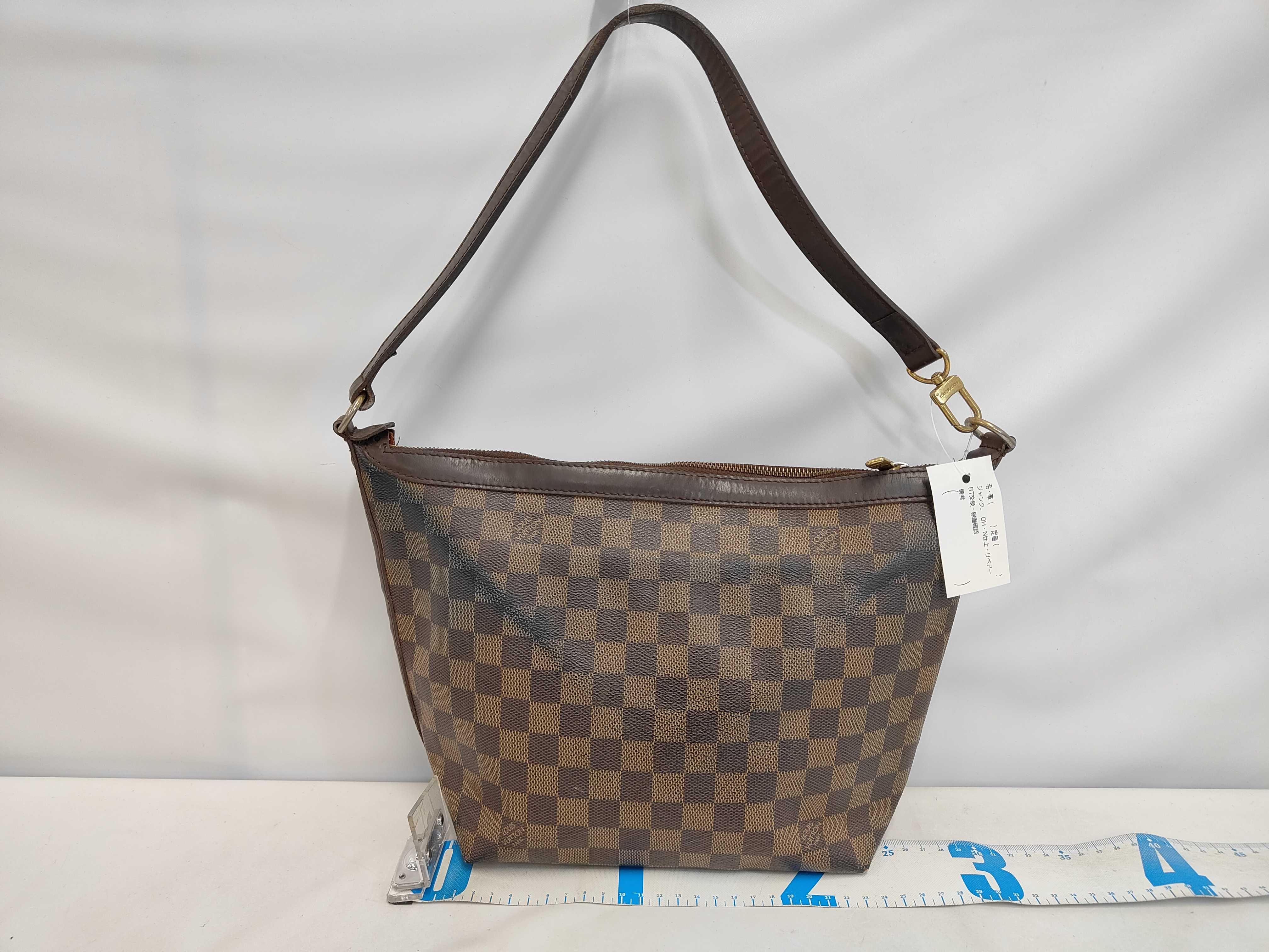 Damier N51996 Irovo MM Shoulder Bag — view 2