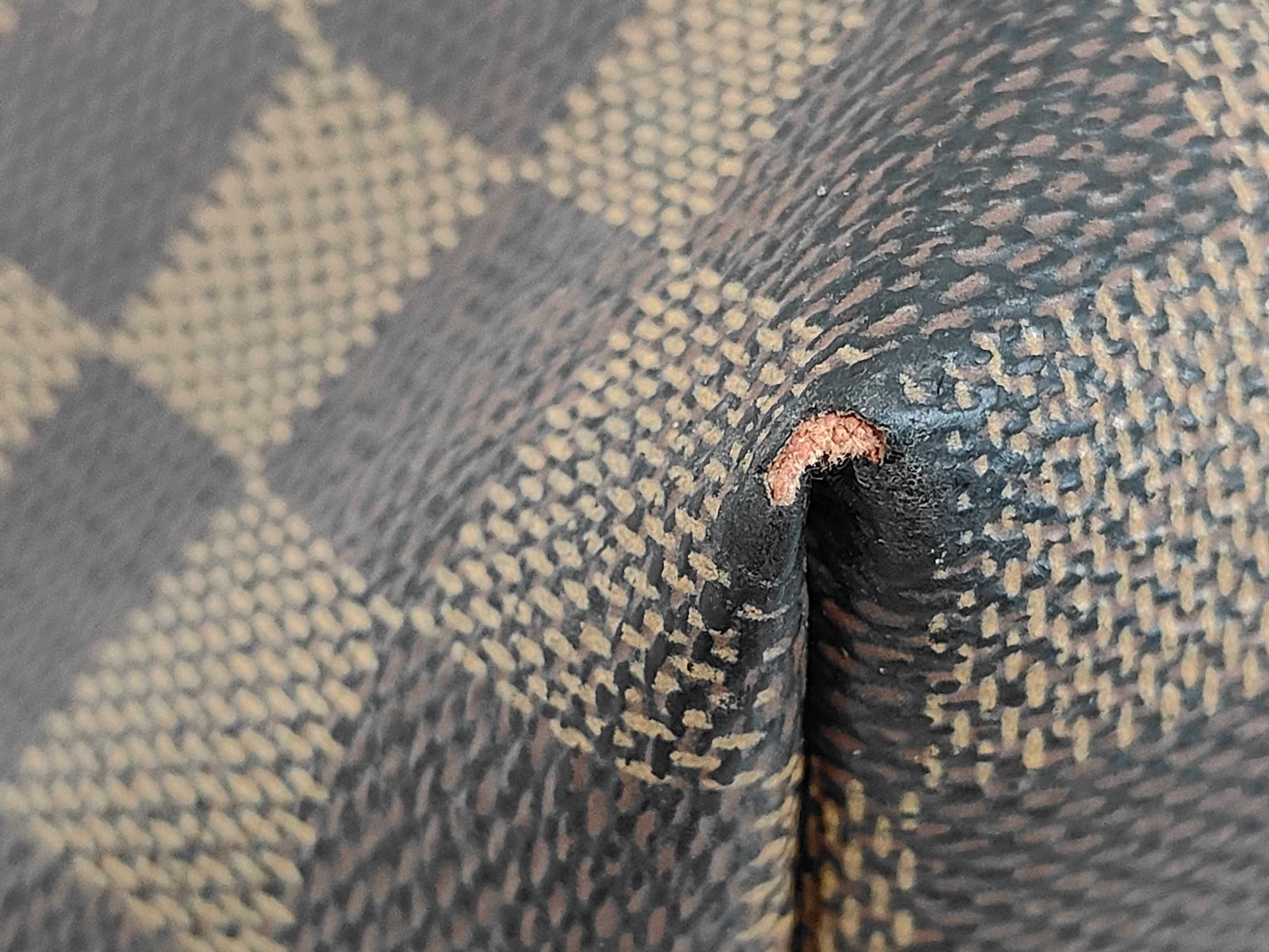 Damier N51996 Irovo MM Shoulder Bag — view 3
