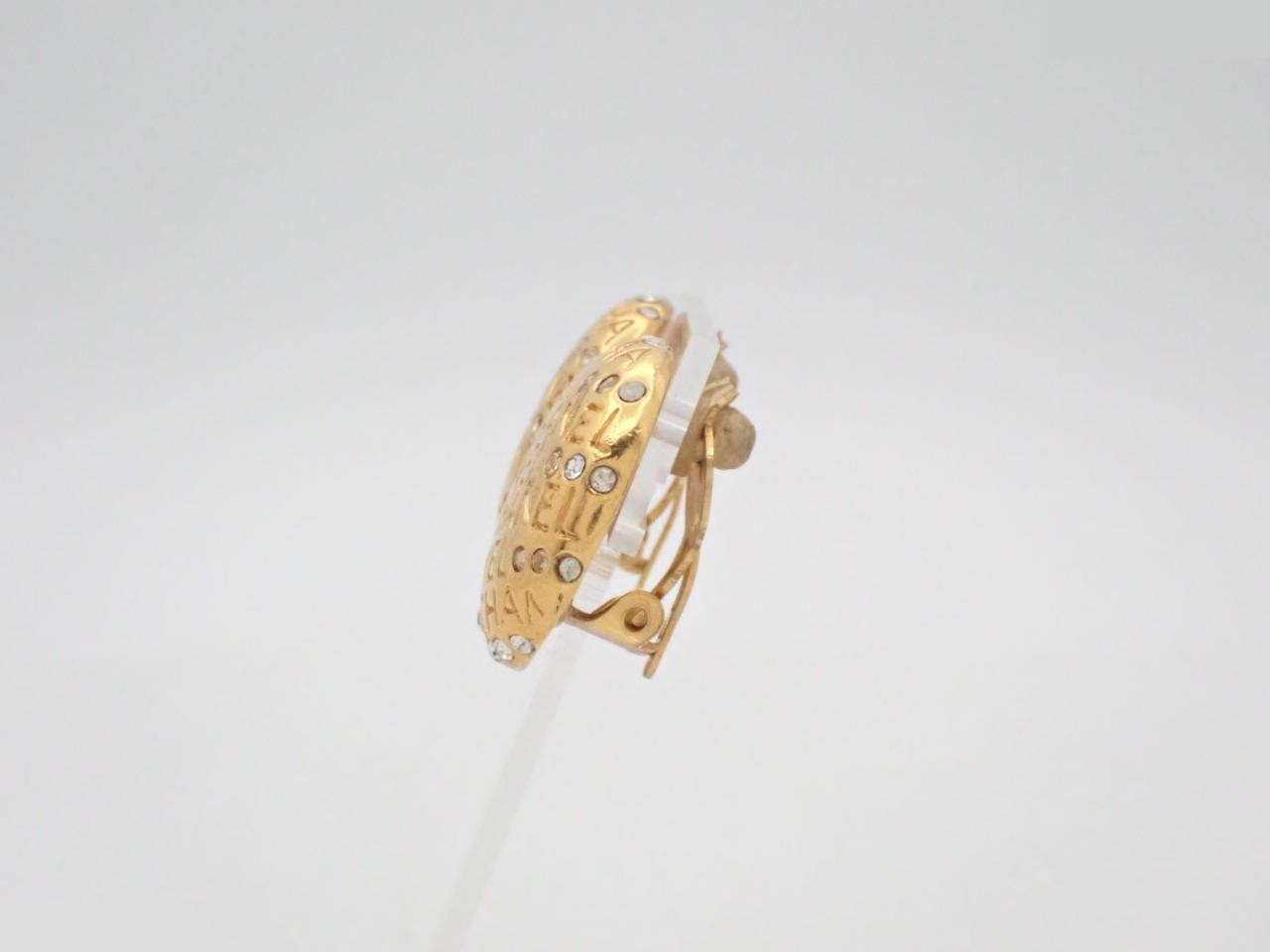 earrings, gold — view 3