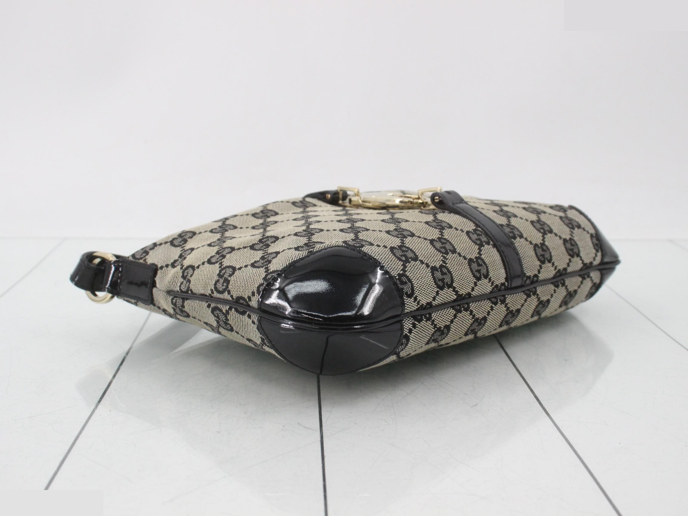 GG Canvas (Bag) - Shoulder Bag — view 5