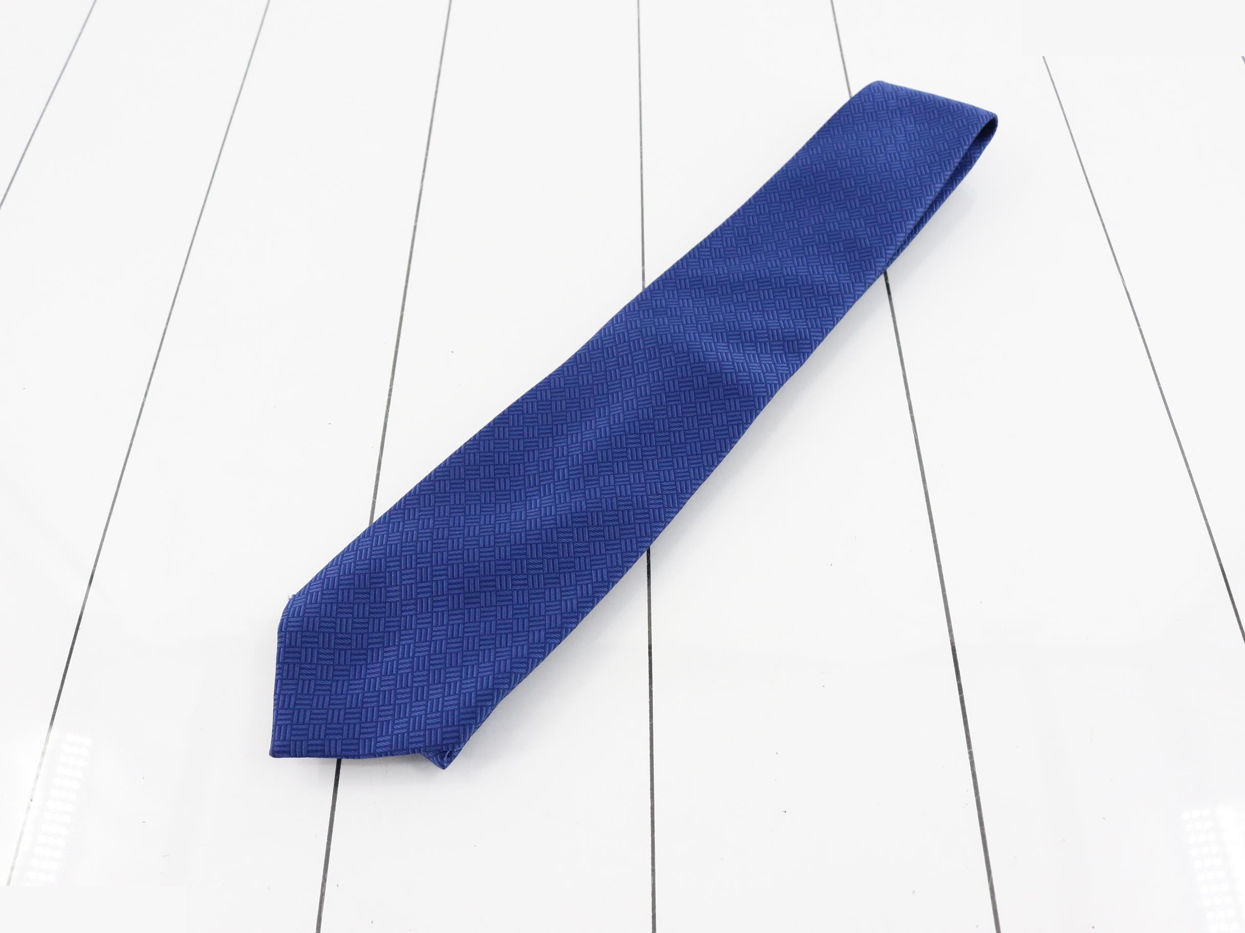 tie
