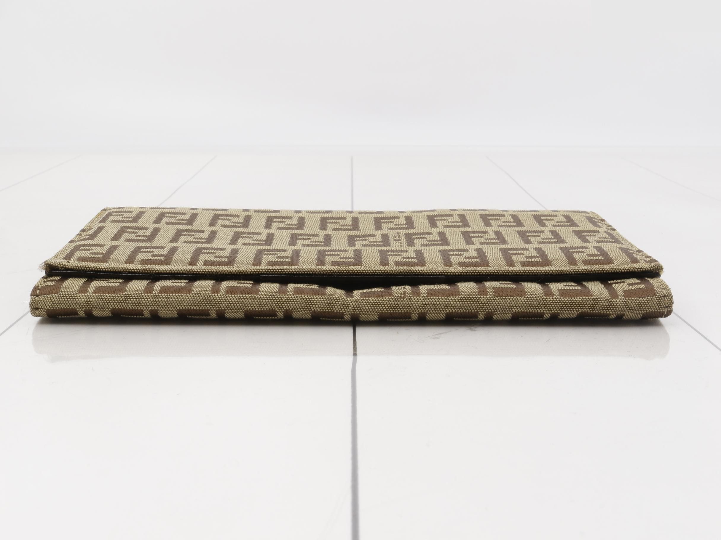 long wallet — view 3