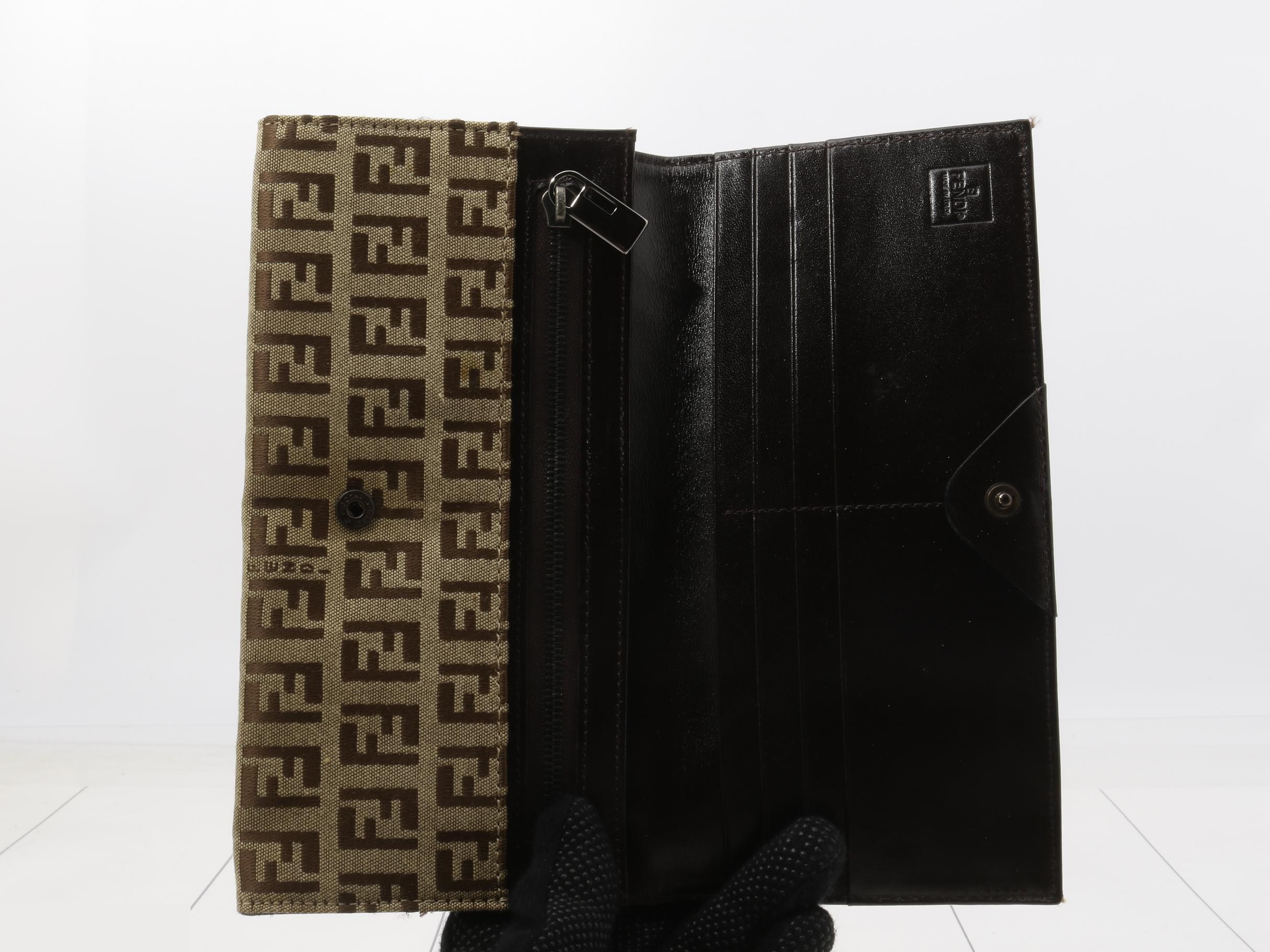 long wallet — view 4