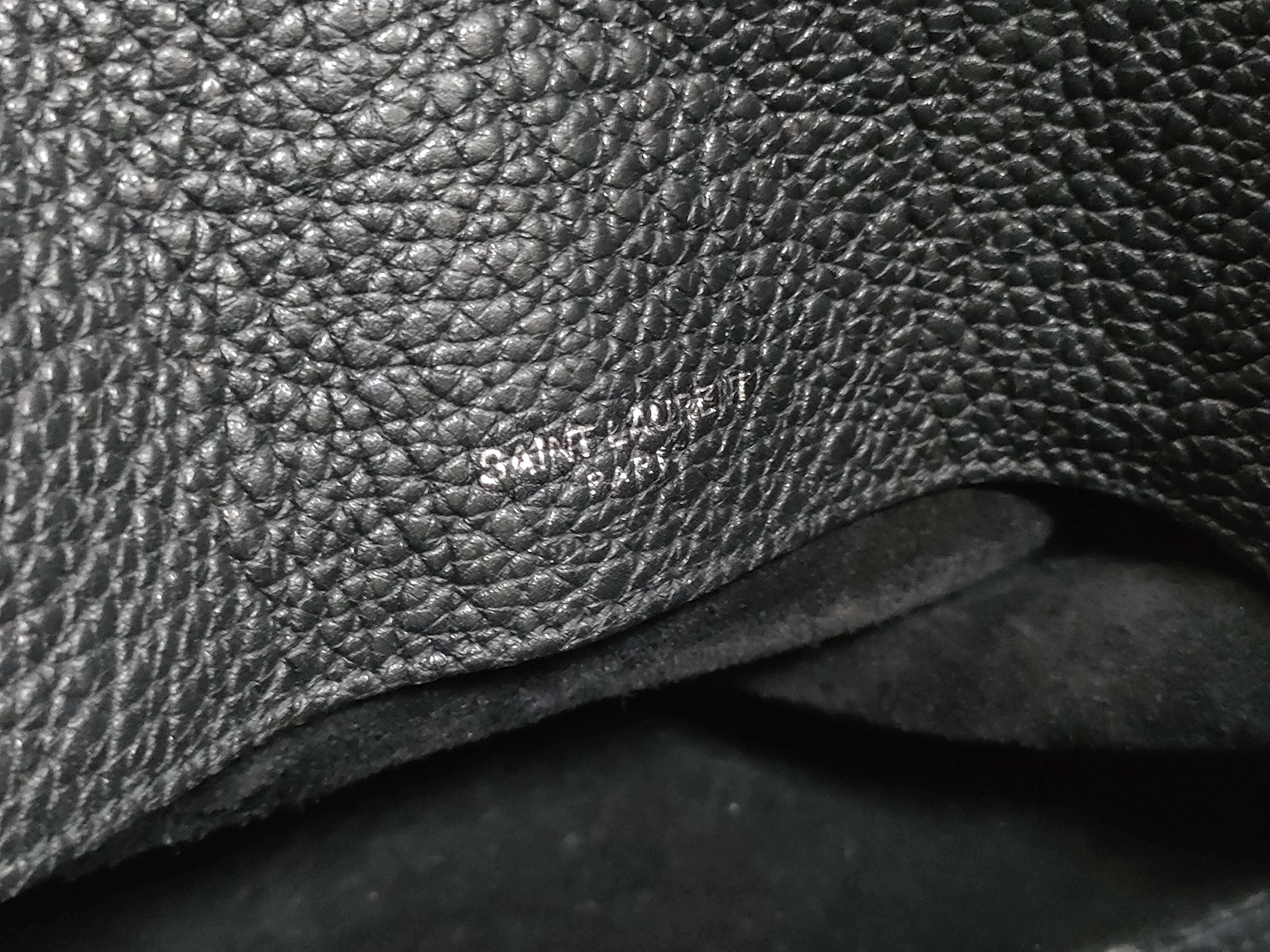 Sac de Jour Grain Leather Large Black Handbag 631526 — view 12