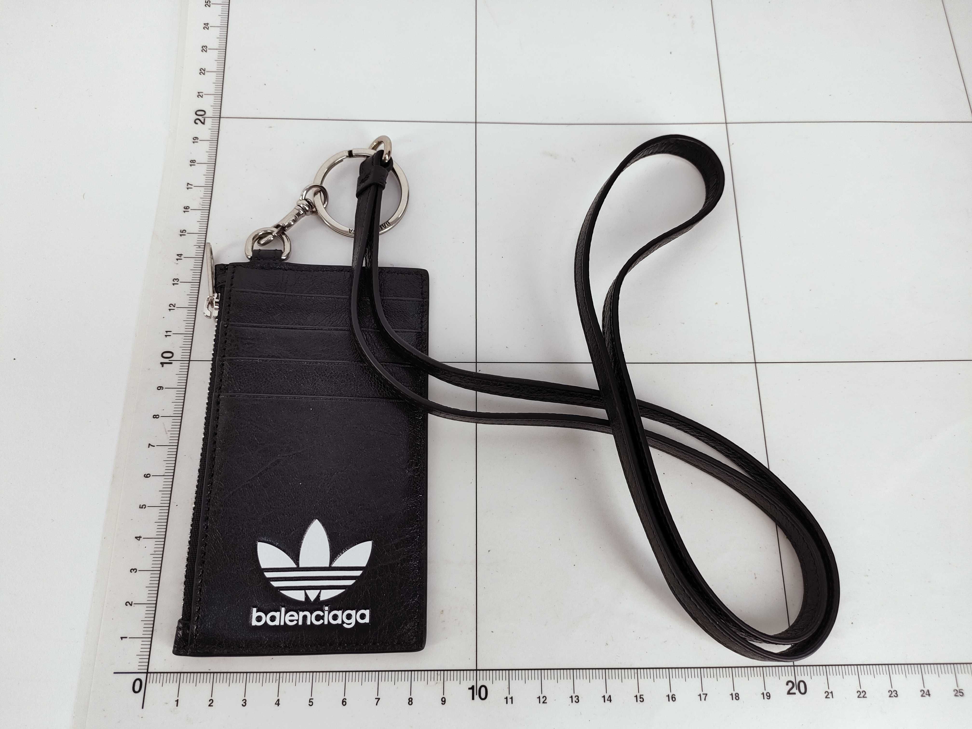Adidas collaboration fragment case 721894 card case — view 2