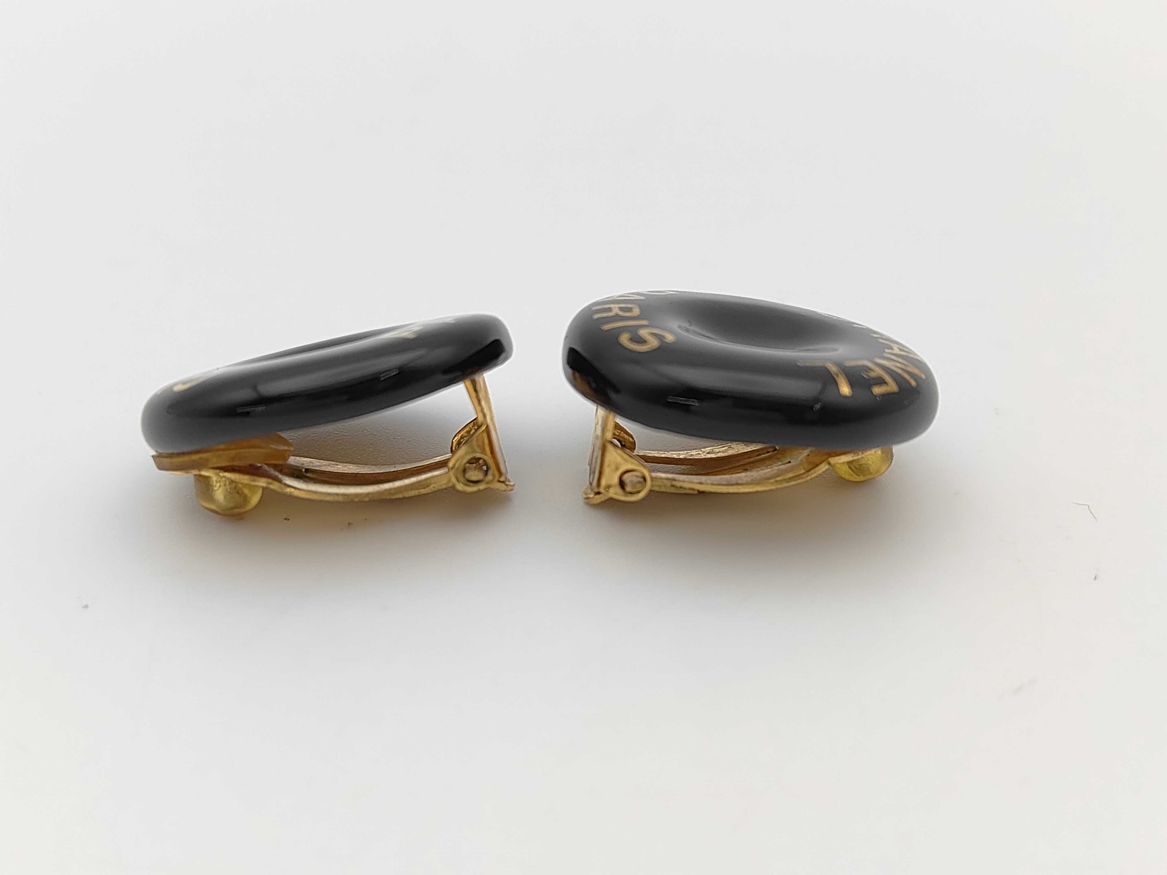 Earrings — view 3